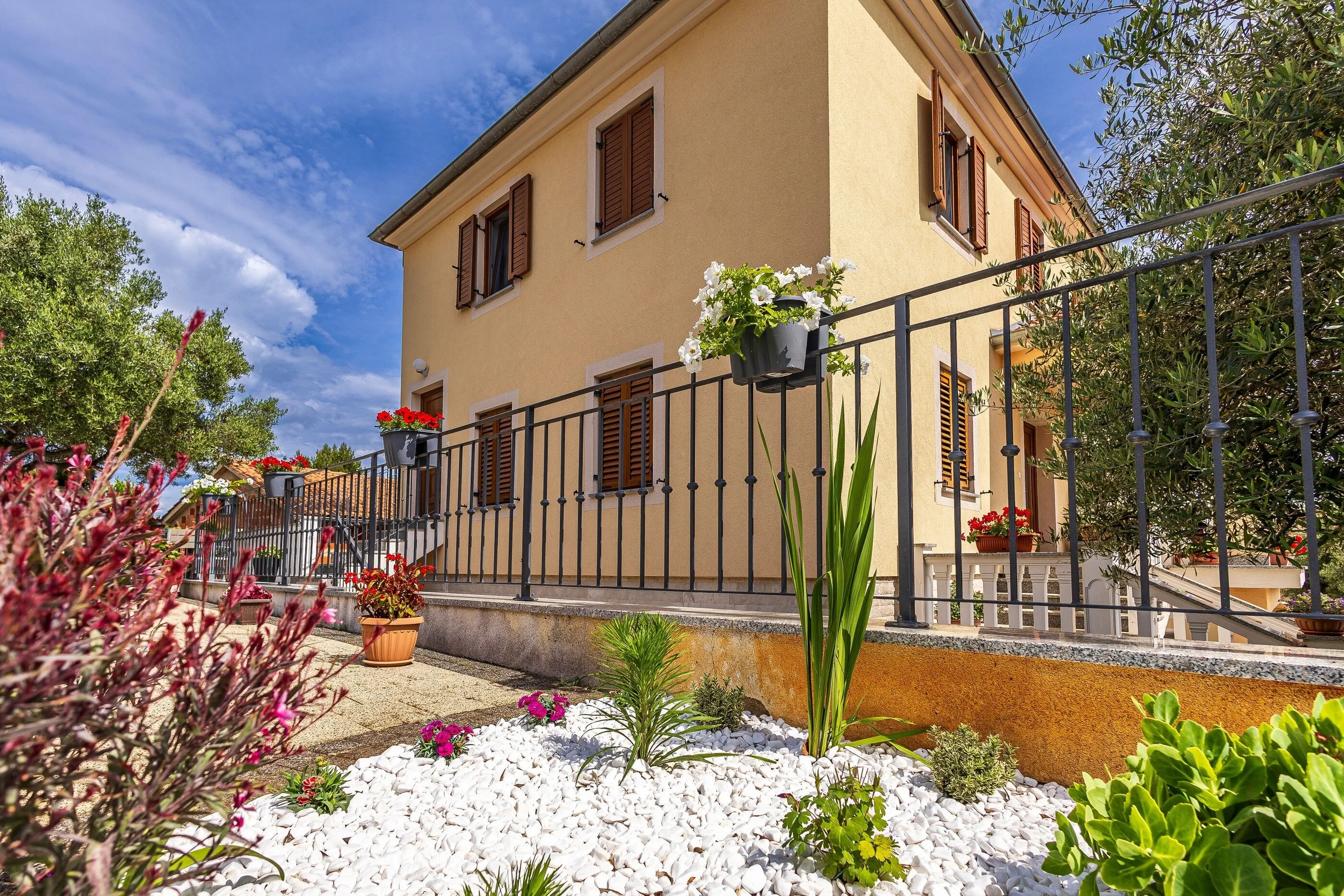 Apartments Baran Čižići - foto 1