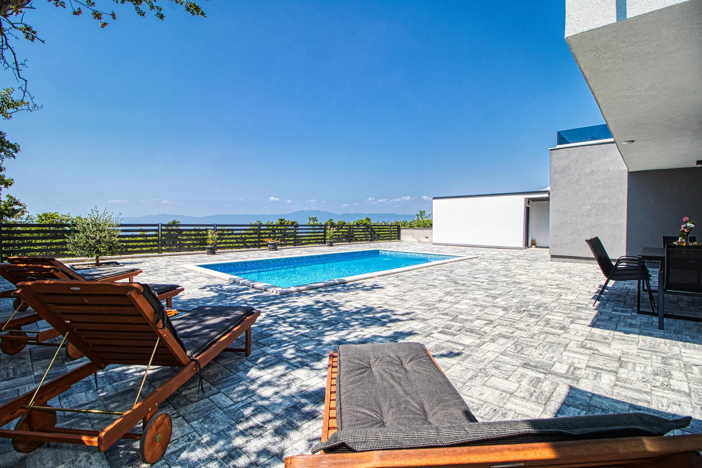 Villa Juniperus Šmrika - foto 2