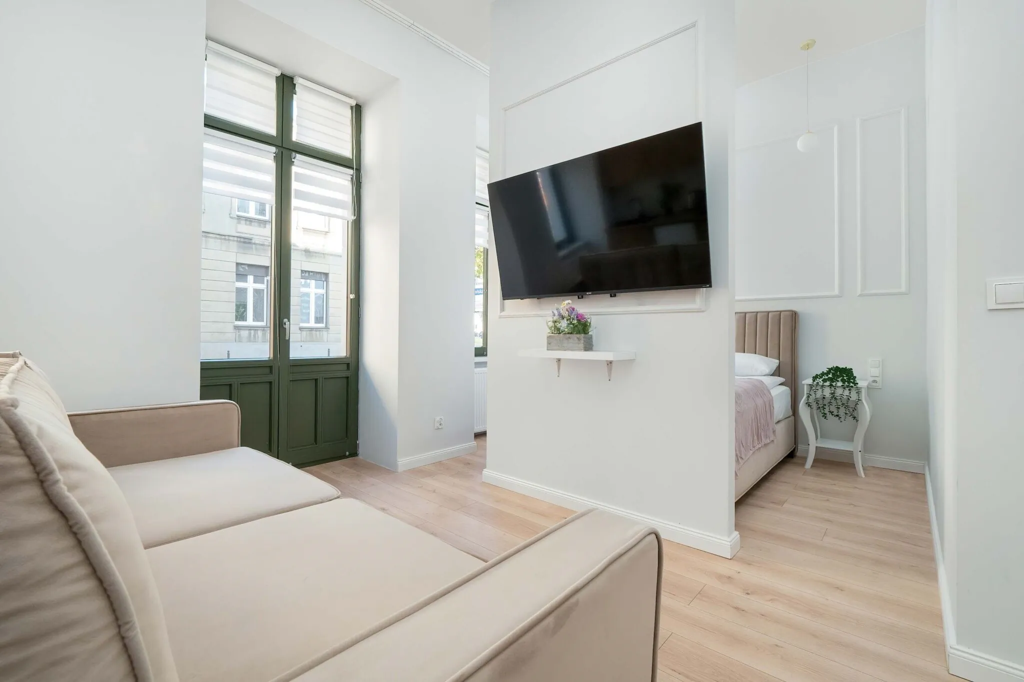 Radwańska 12 | Jasne studio | Przyjazne zwierzętom Łódź - foto 3