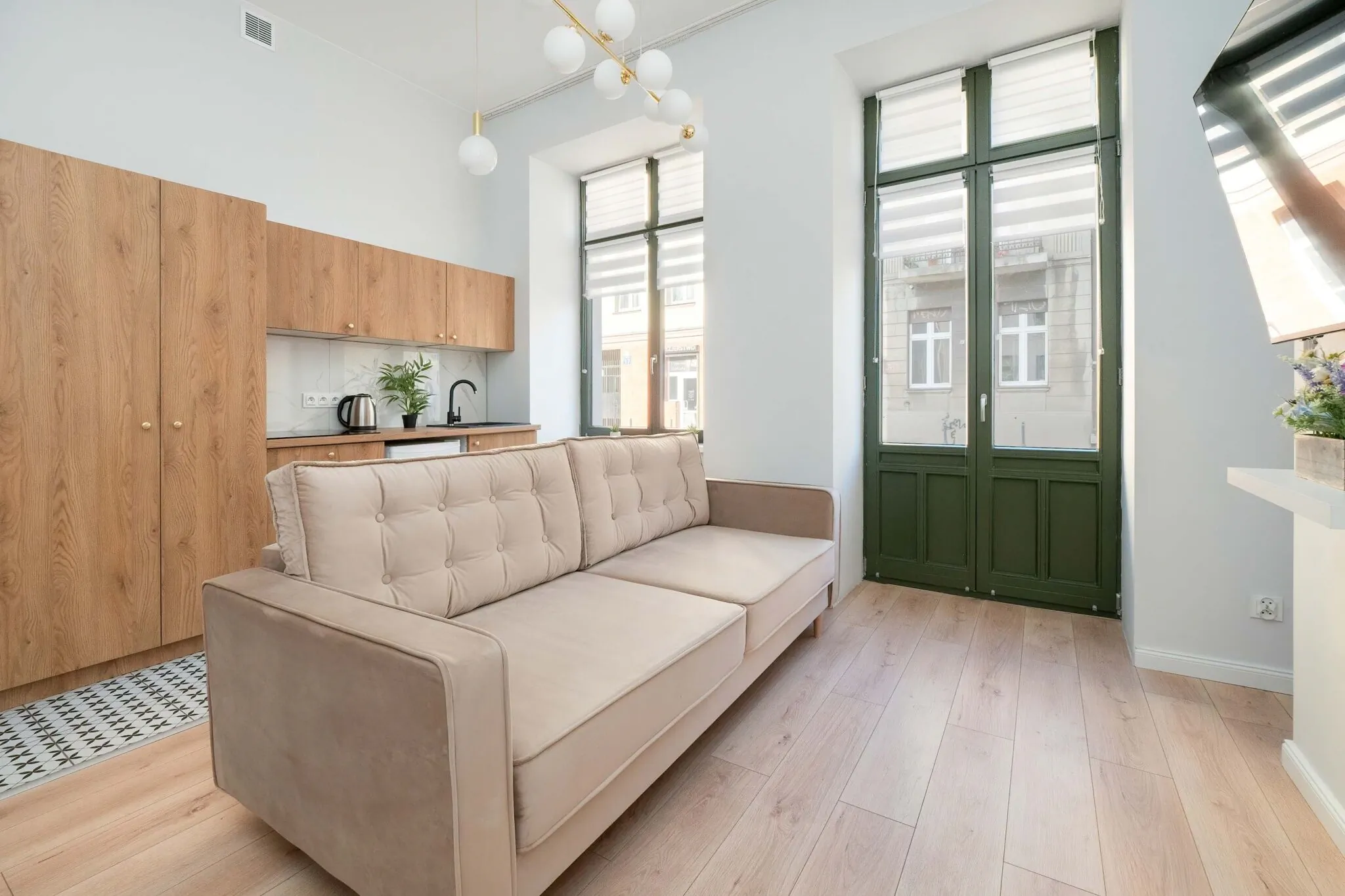 Radwańska 12 | Jasne studio | Przyjazne zwierzętom Łódź - foto 2