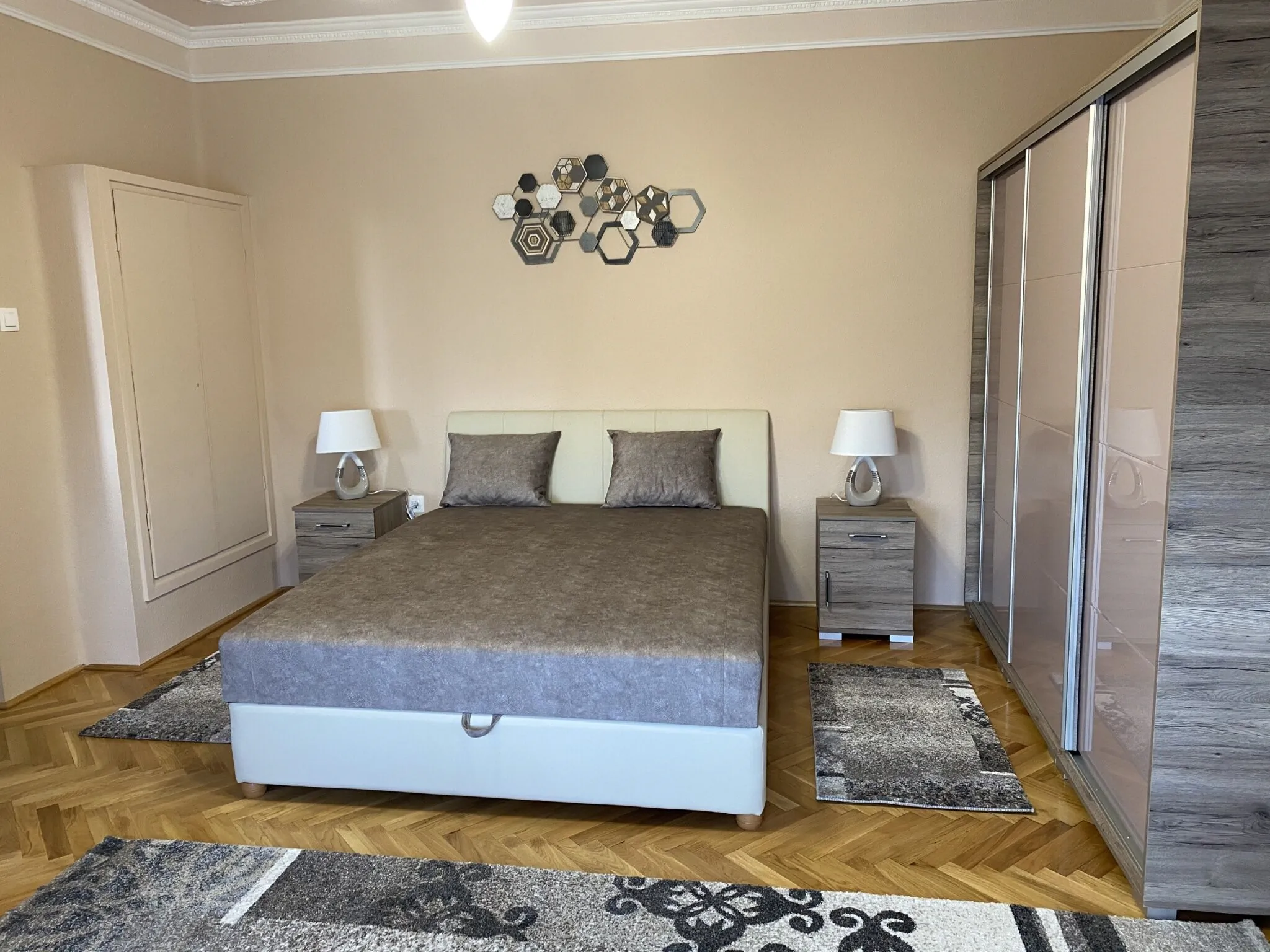 Sárga Nap Vendégház Vonyarcvashegy – Vonyarcvashegy, Ungaria