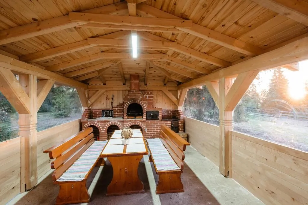 Casa din Deal Mărișel  – Mărişel, România