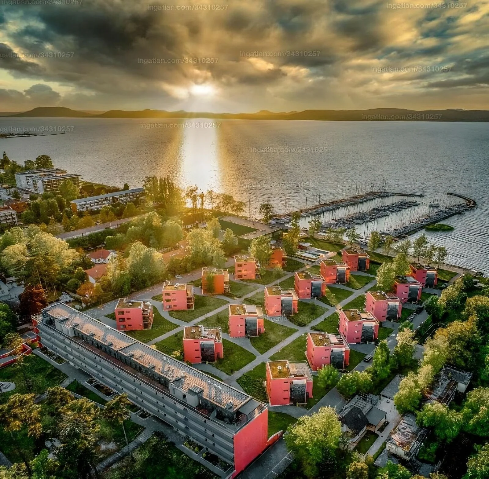 BL Residence Apartman Balatonlelle – Balatonlelle, Ungaria