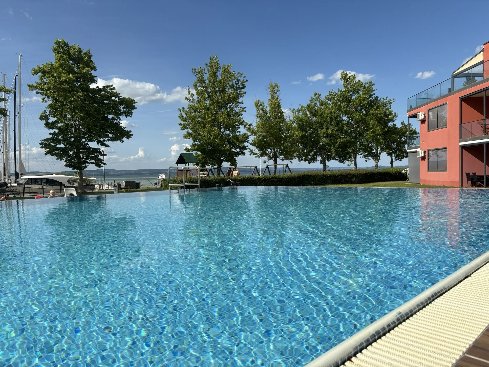 BL Residence Apartman Balatonlelle – Balatonlelle, Ungaria