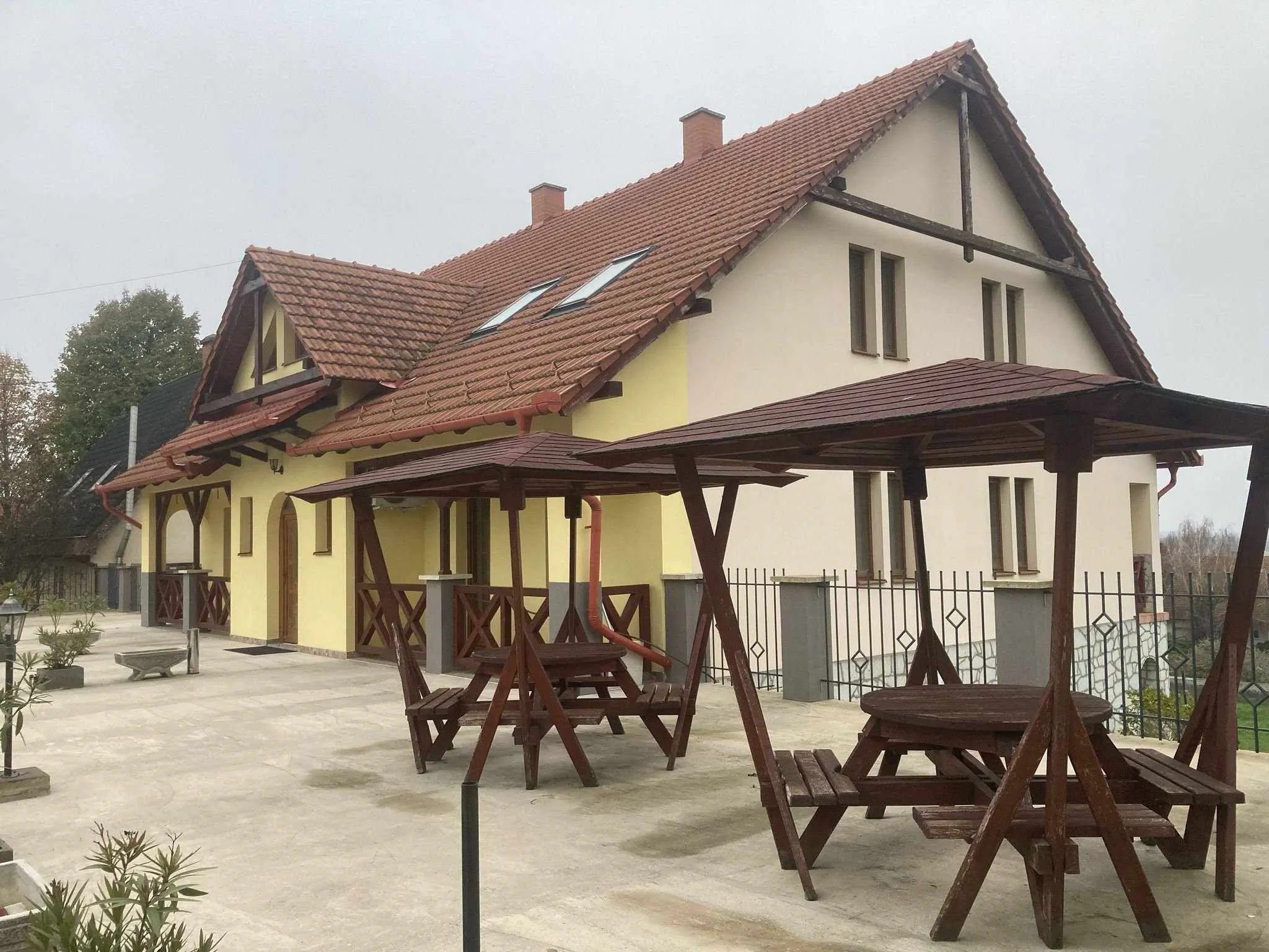 Bazilika Vendégház Tarcal – Tarcal, Ungaria