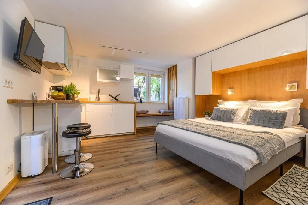 Casa Lagom Hot Tube Hideout Brasov – Braşov, Rumunsko