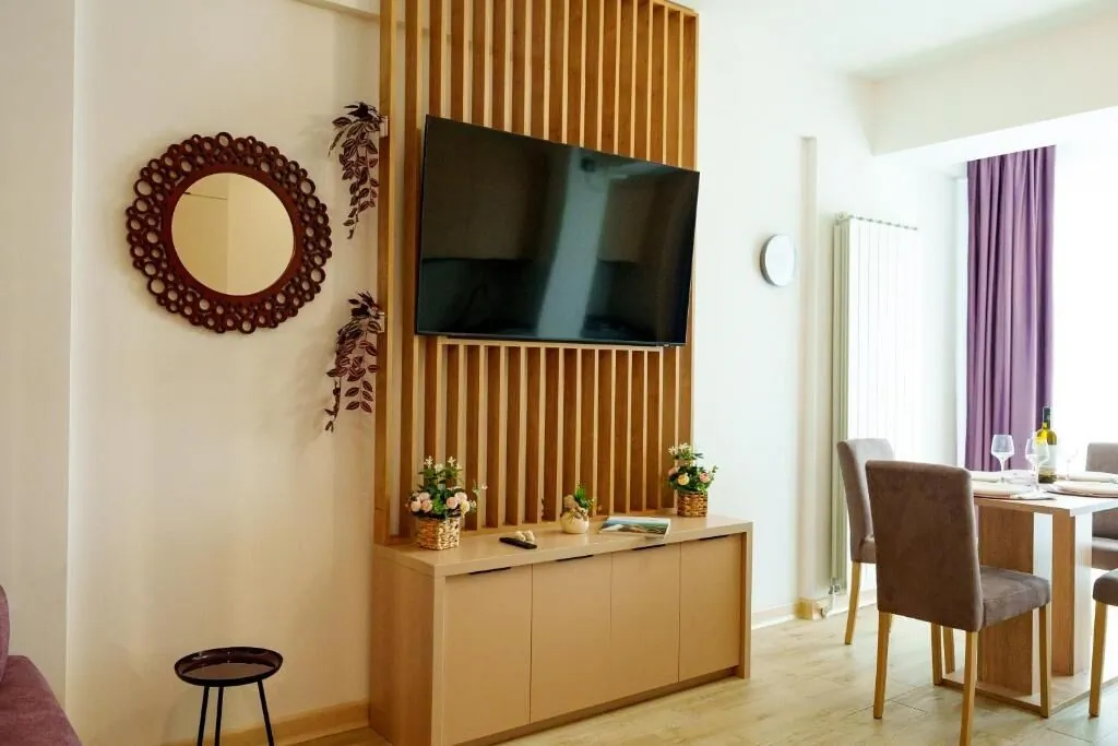 Royale Sundance 305 Infinity Beach Pool & Spa Mamaia Nord – Mamaia, România
