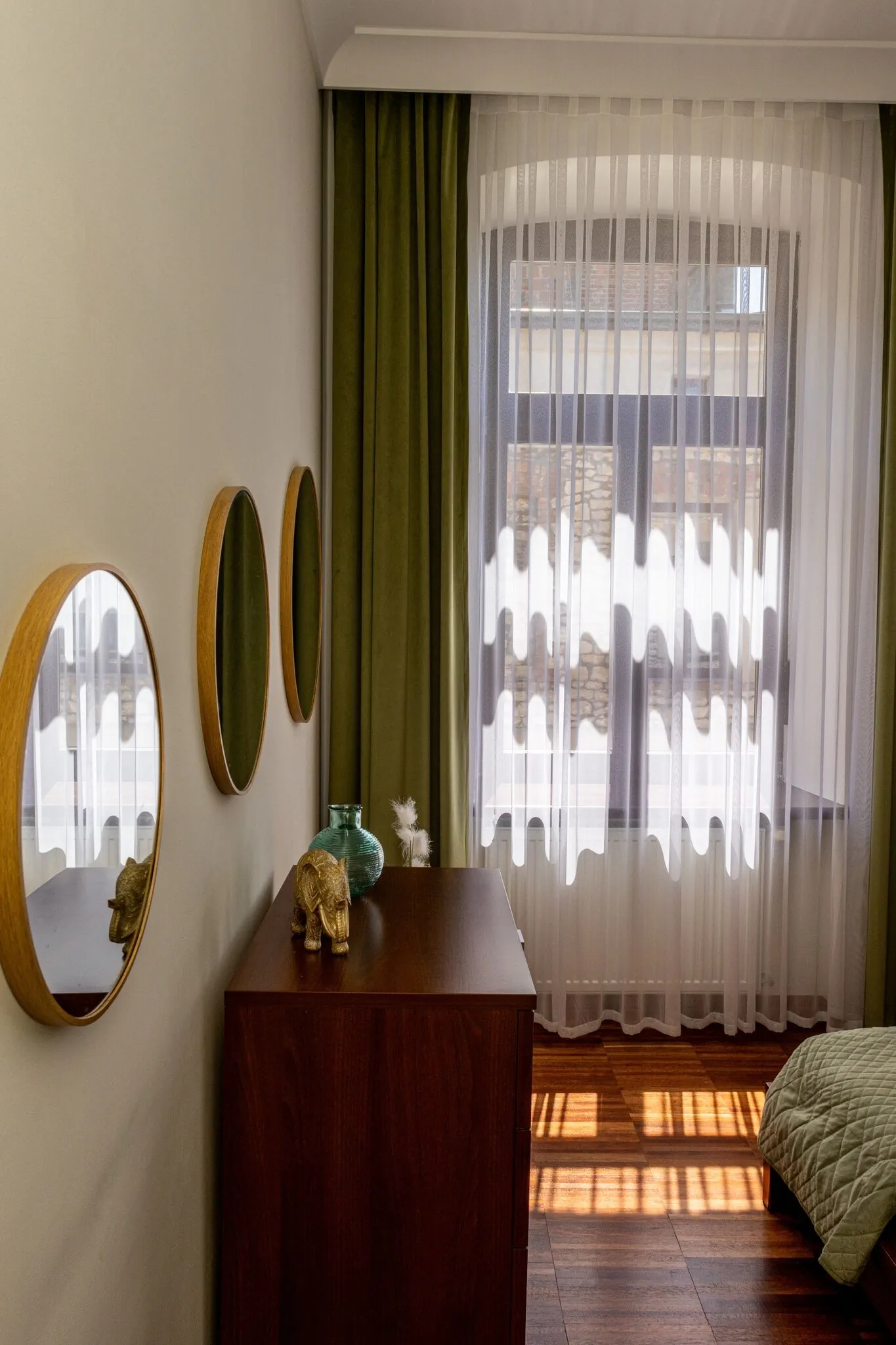 Apartament PERŁA ŚRÓDMIEŚCIA & Parking Częstochowa – Čenstochová, Polsko