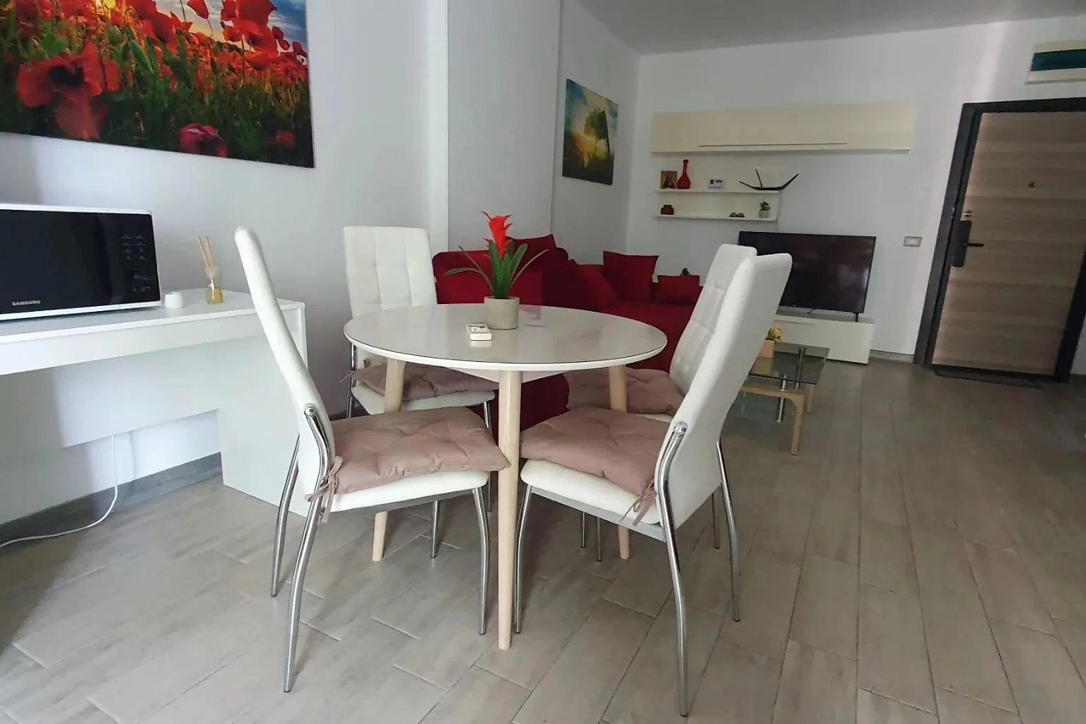 Apartamente De Inchiriat Red 96 Mamaia Nord - Litoral – Mamaia-Sat, România