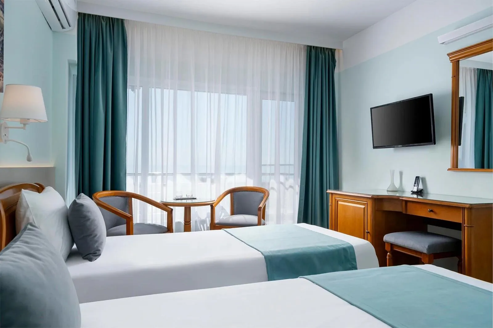 Hotel Comandor Mamaia - Litoral - foto 8