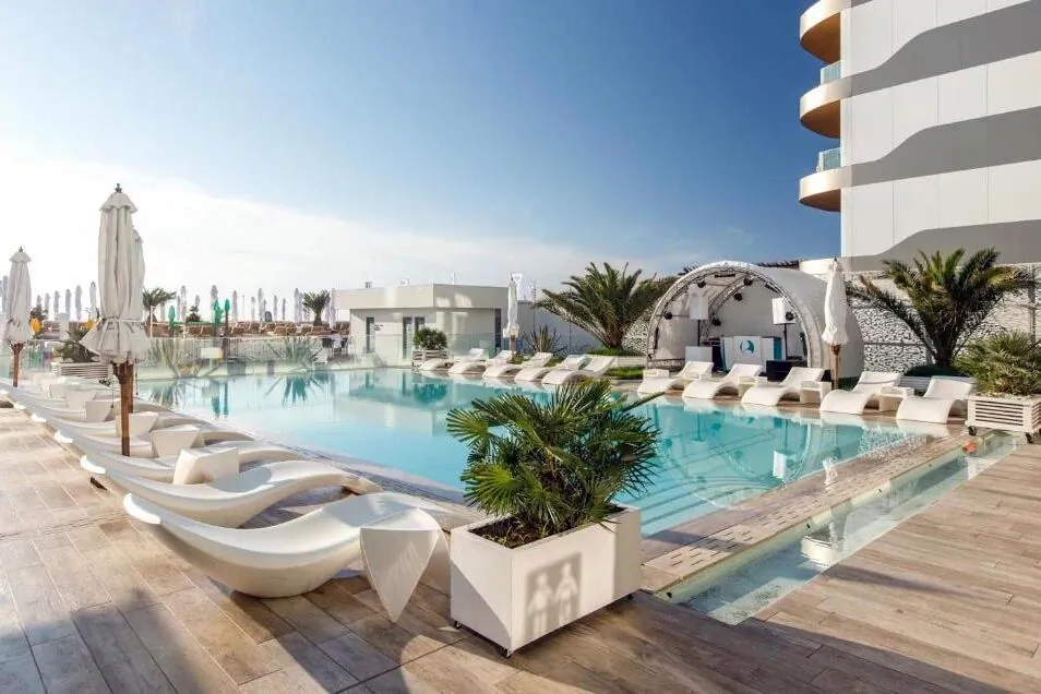 Hotel Opera Mamaia - Litoral - foto 2