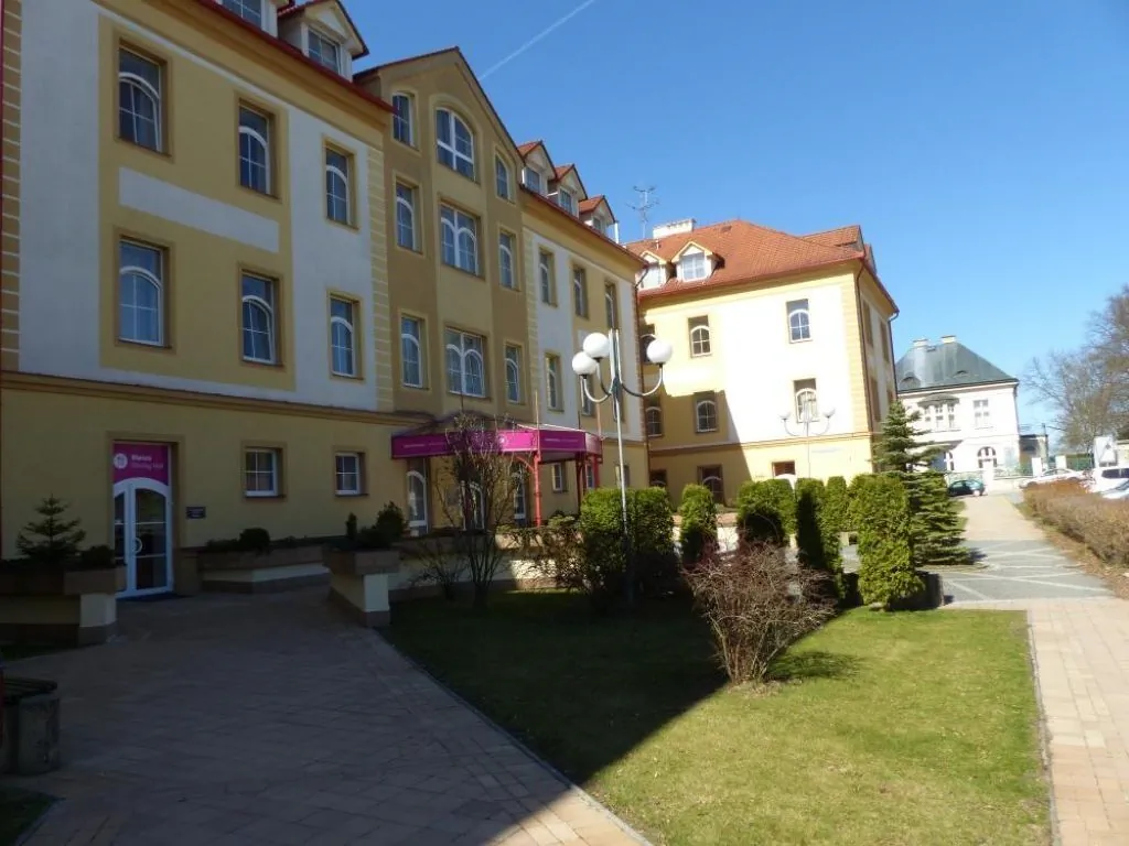 Švecova kolej Jindřichův Hradec – Jindřichův Hradec, Republica Cehă