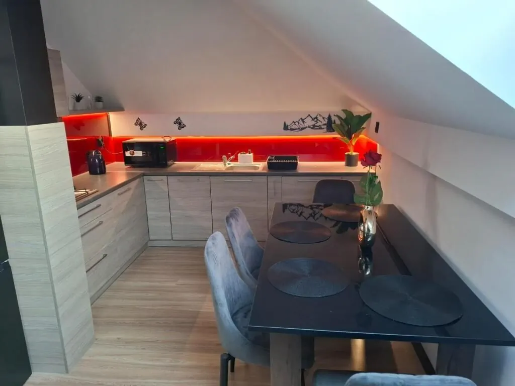 Apartament Gwiazda Kryształ Krynicy – Krynica-Zdrój, Polska