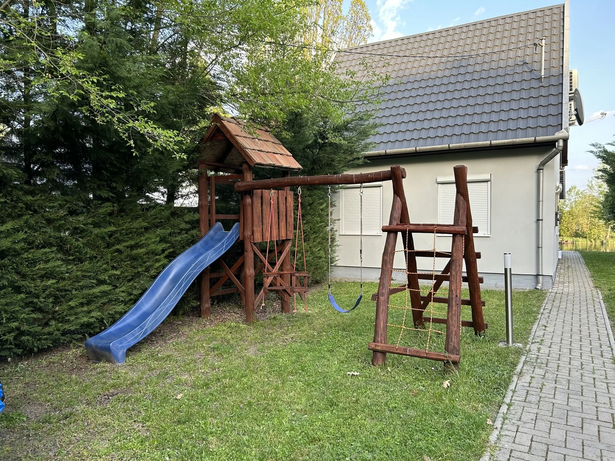Reza 111 Békésszentandrás – Békésszentandrás, Ungaria