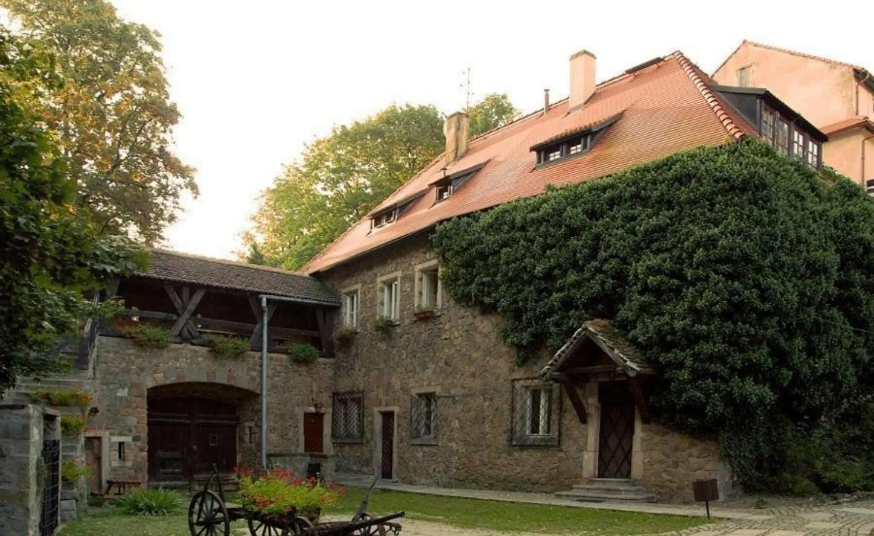 Hotel Przy Oślej Bramie - Zamek Książ Wałbrzych – Wałbrzych, Polska