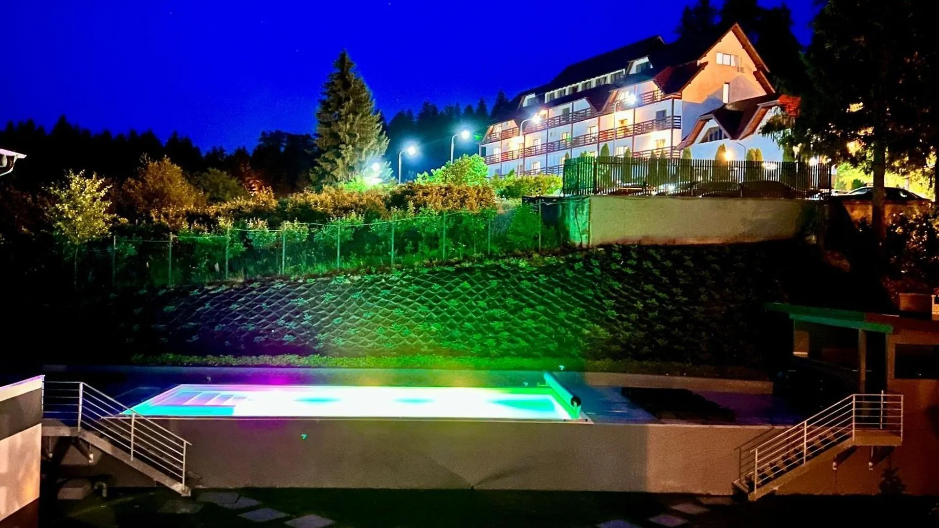 QVilla Săcele – Săcele, România