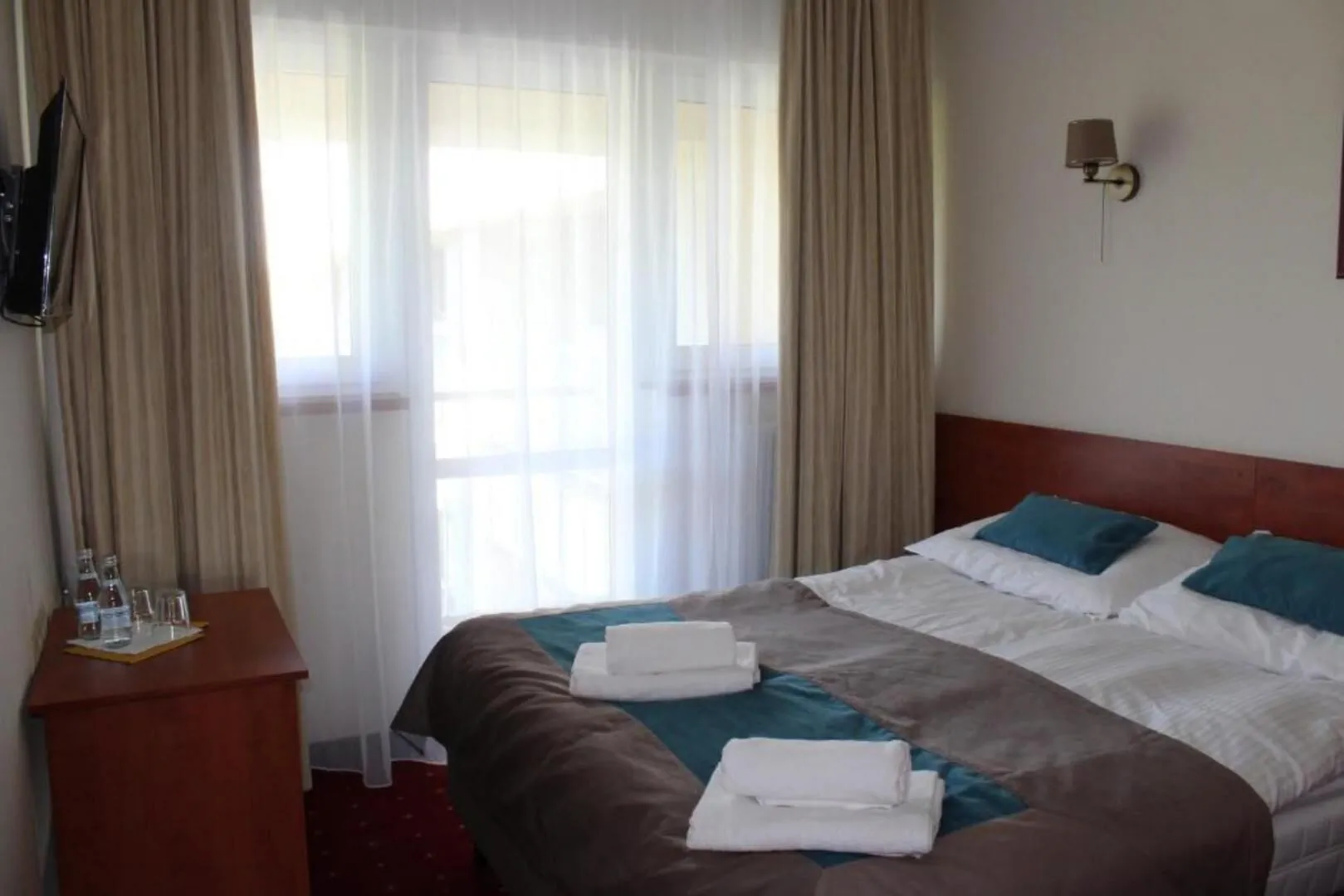 Hotel Biały Wałbrzych – Wałbrzych, Polska