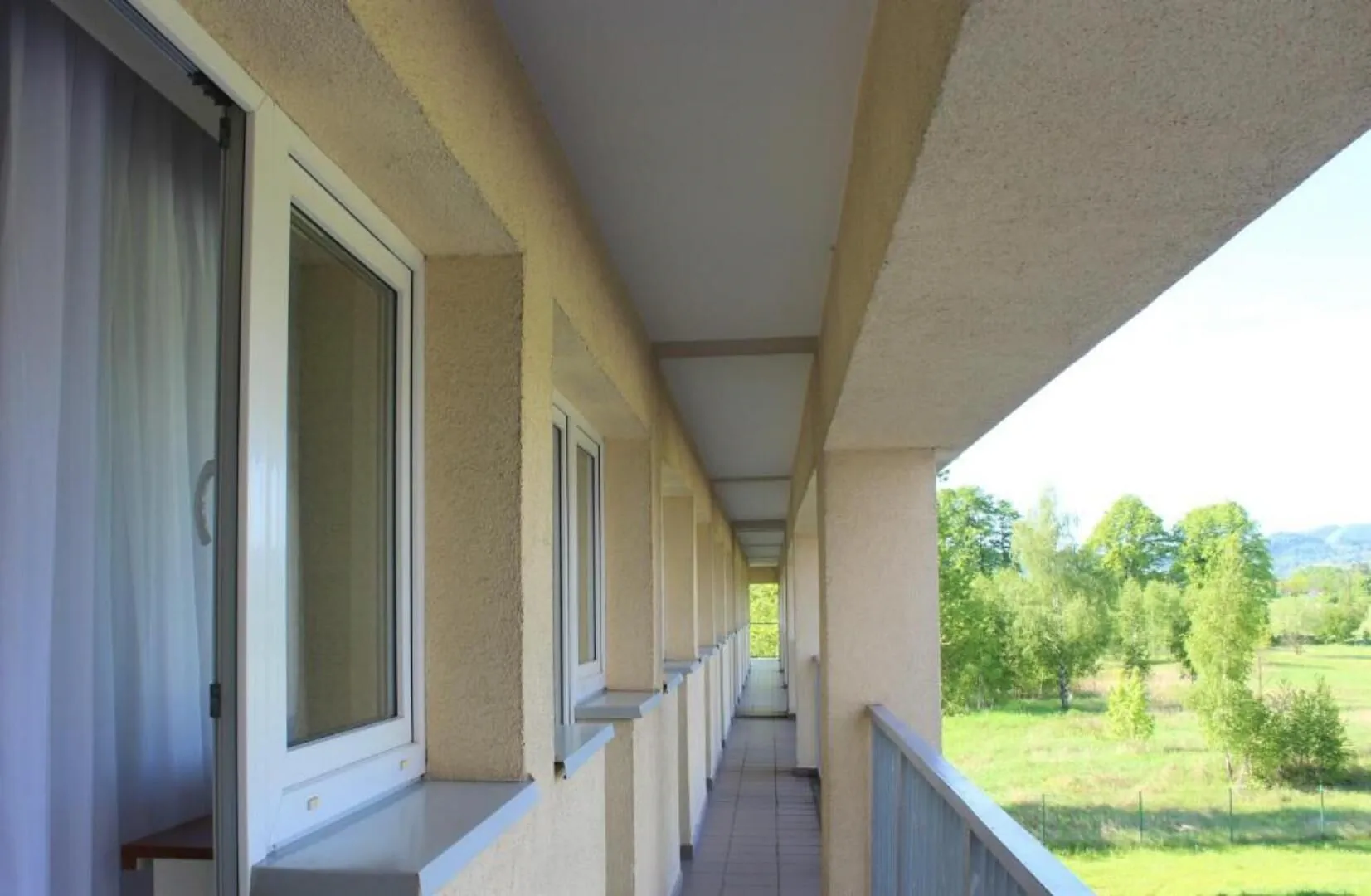 Hotel Biały Wałbrzych – Wałbrzych, Polska