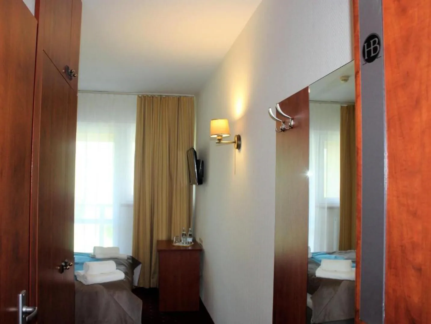 Hotel Biały Wałbrzych – Wałbrzych, Polska