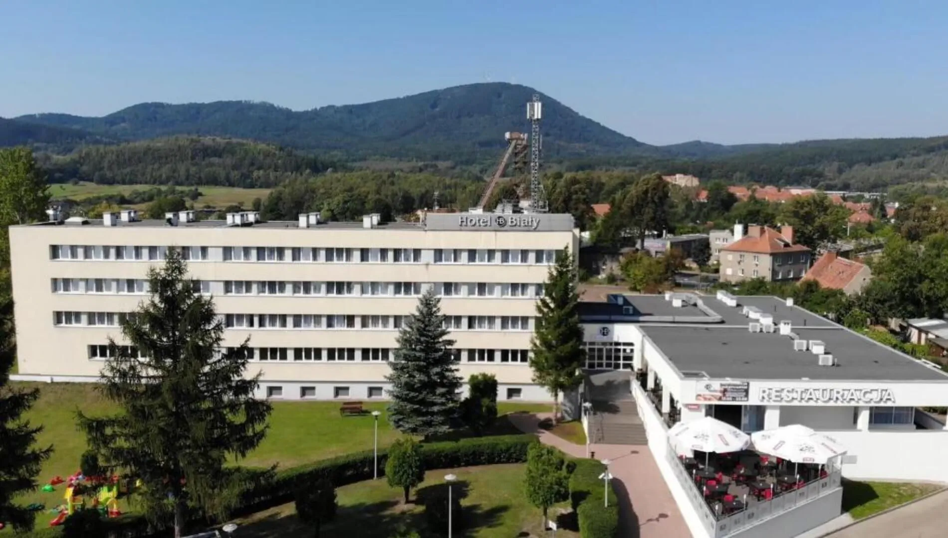 Hotel Biały Wałbrzych – Wałbrzych, Polska
