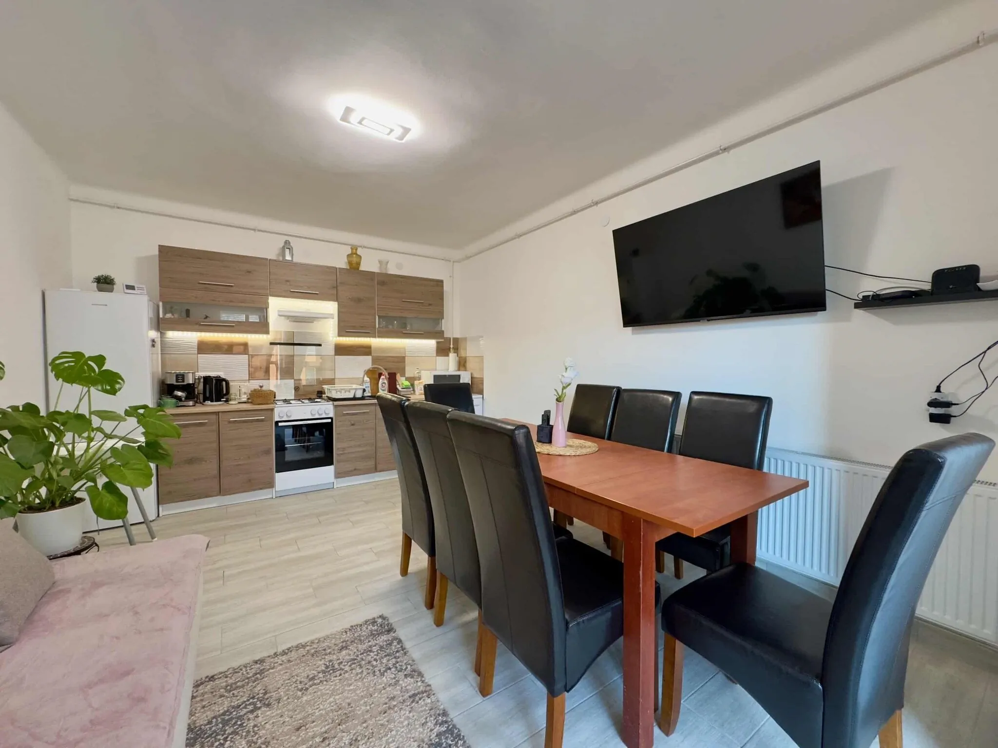 Börzsöny-Burda Apartmanház Ipolydamásd – Ipolydamásd, Ungaria