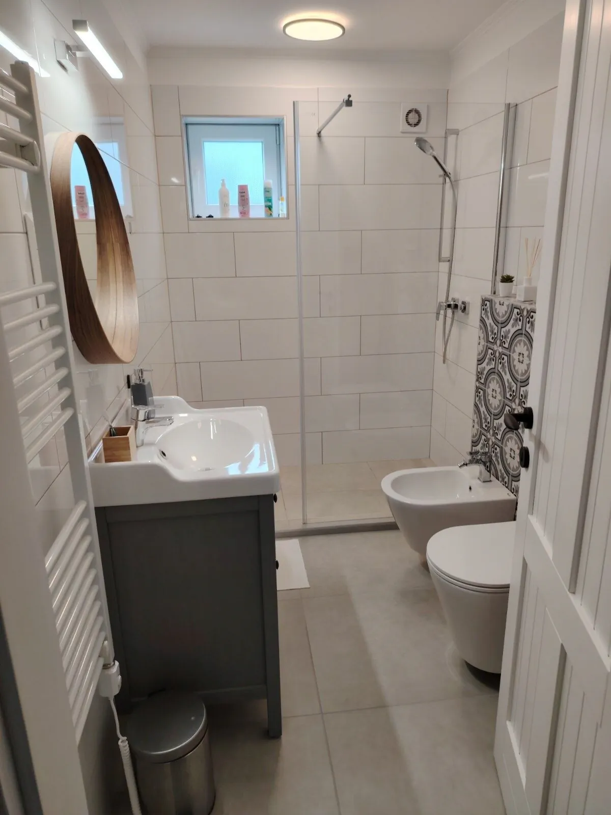 Pupi Apartmanház Balatonlelle – Balatonlelle, Ungaria