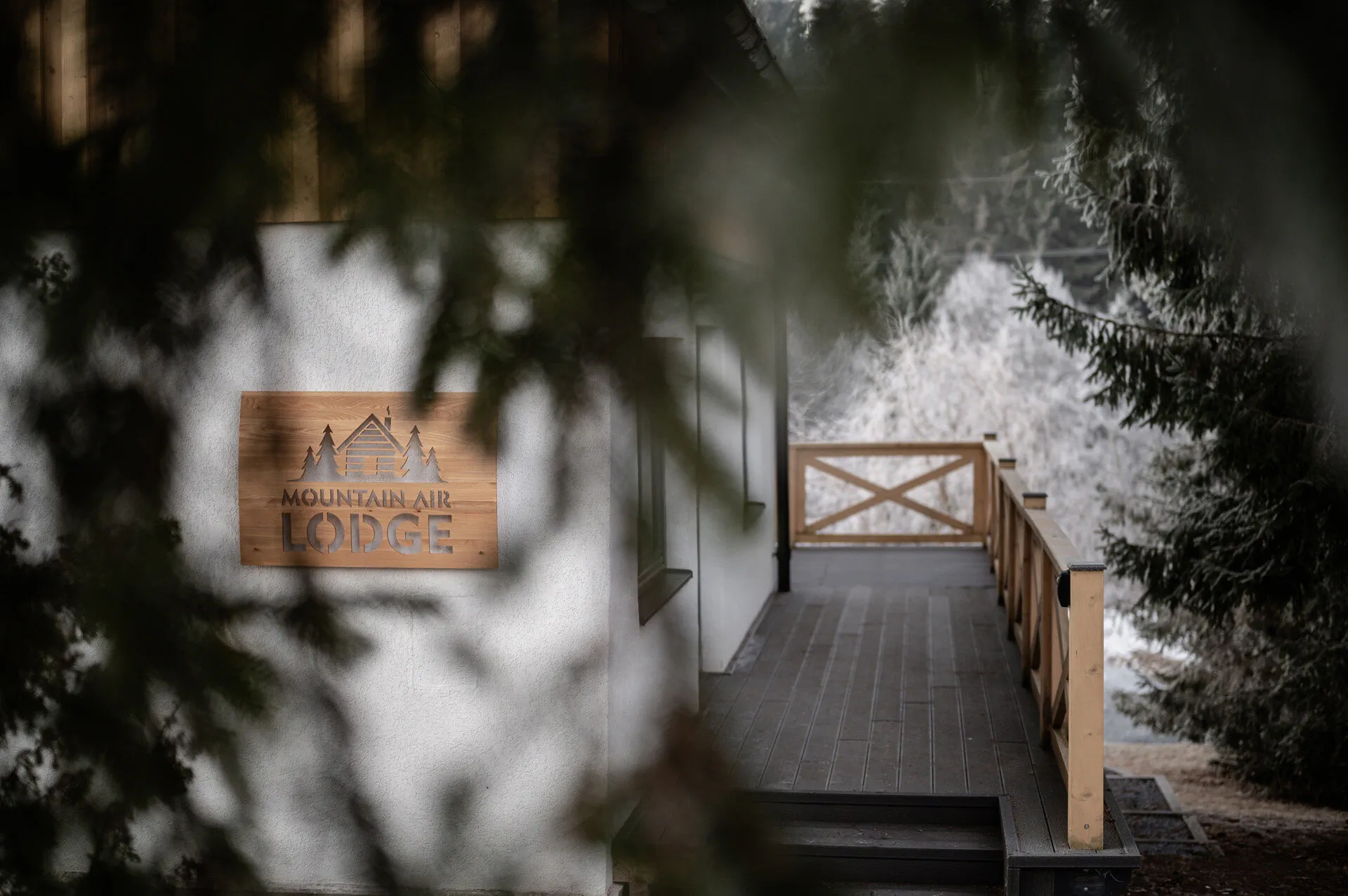 Mountain Air Lodge Izvoru Mureșului - foto 3