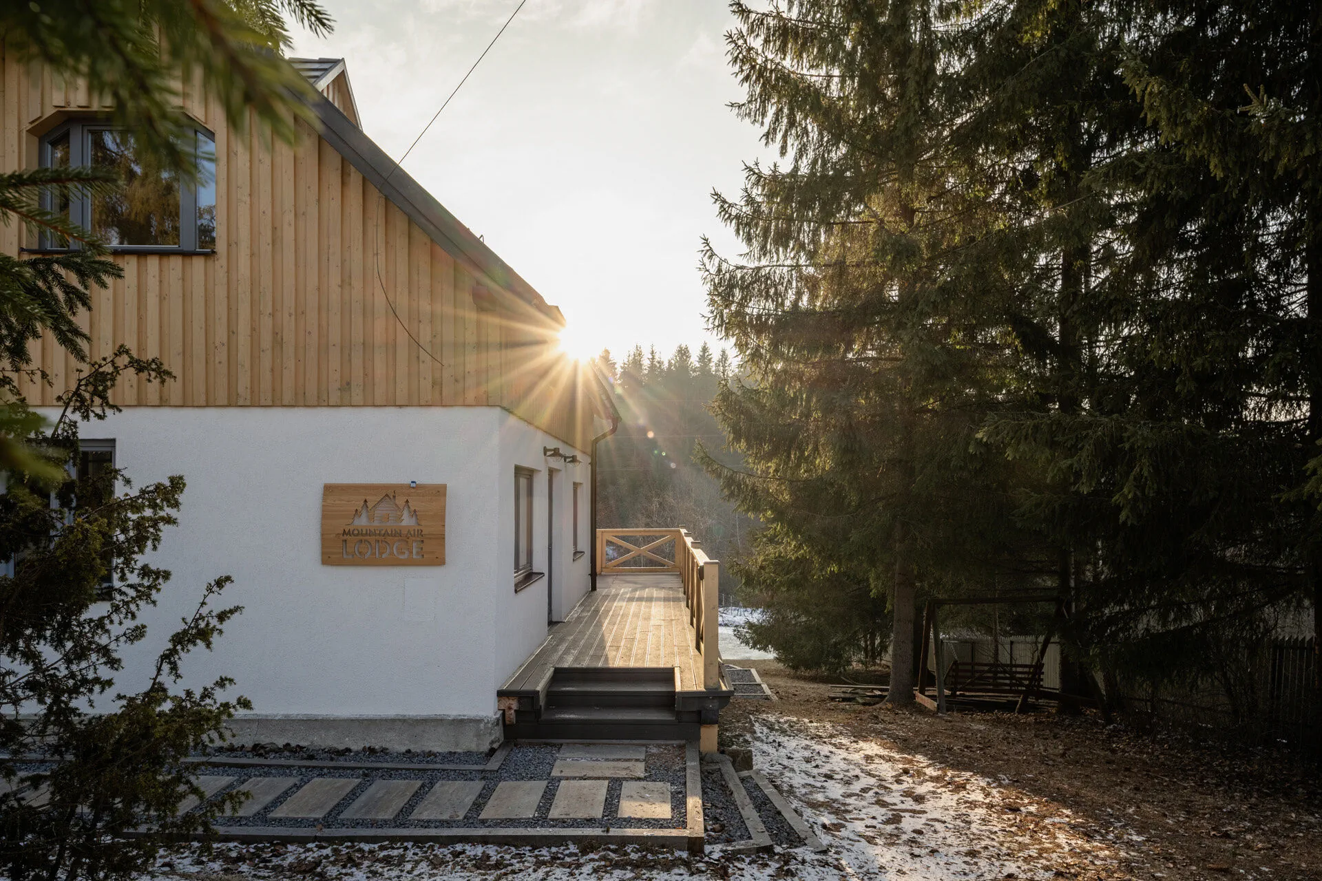 Mountain Air Lodge Izvoru Mureșului - foto 4