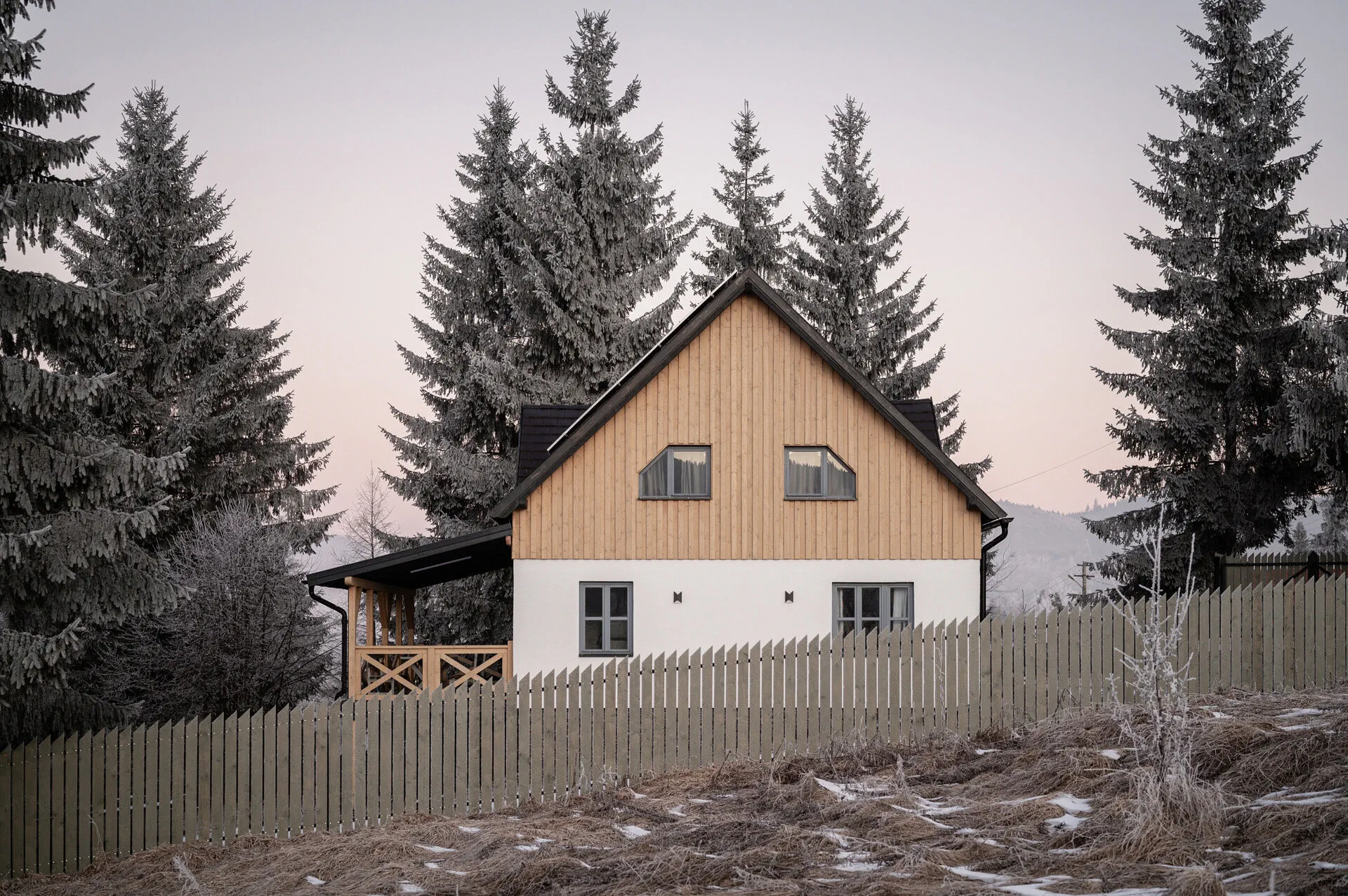 Mountain Air Lodge Izvoru Mureșului - foto 7