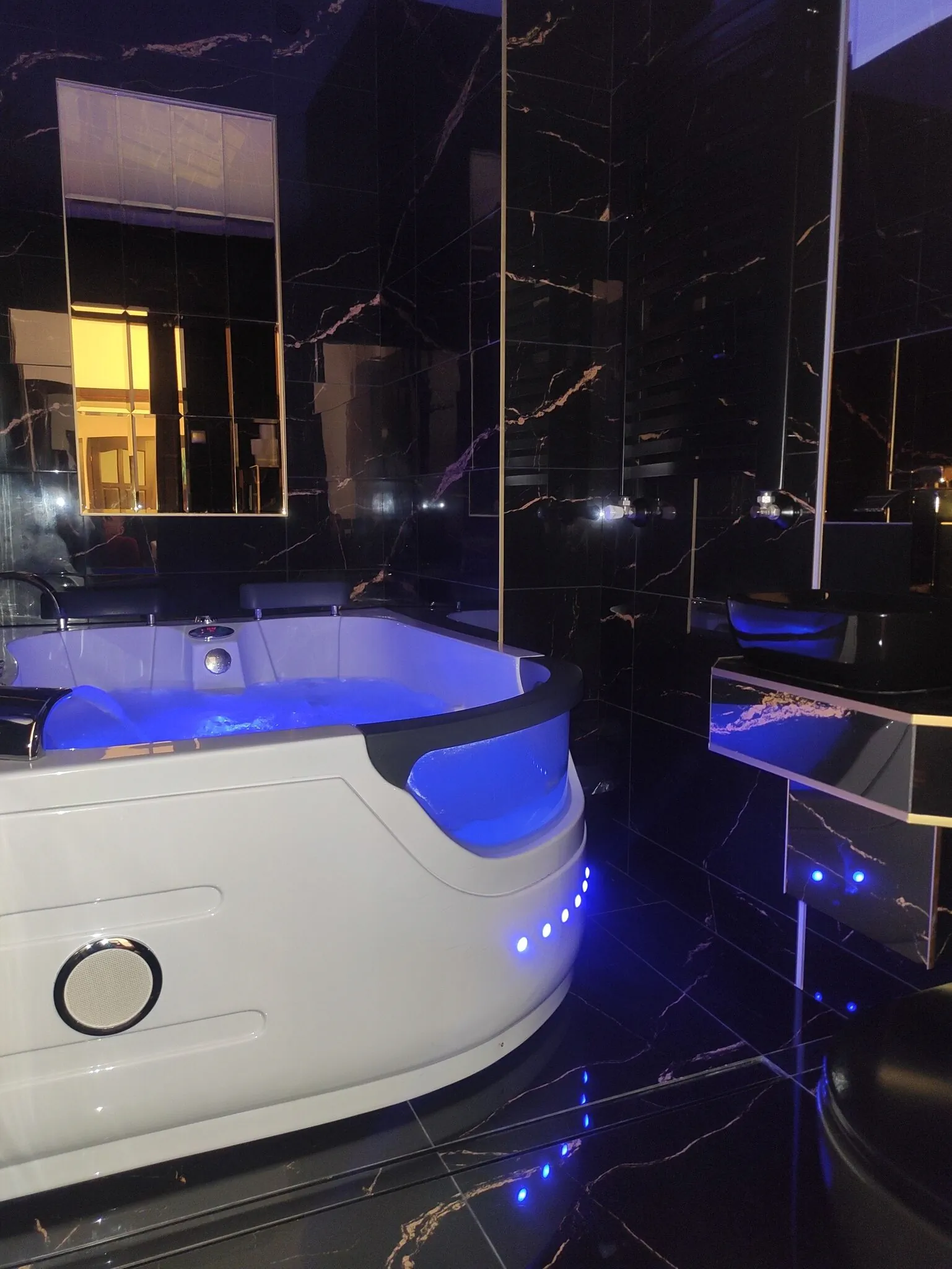 Apartament deluxe z wanną z hydromasażami Szczawnica - foto 9