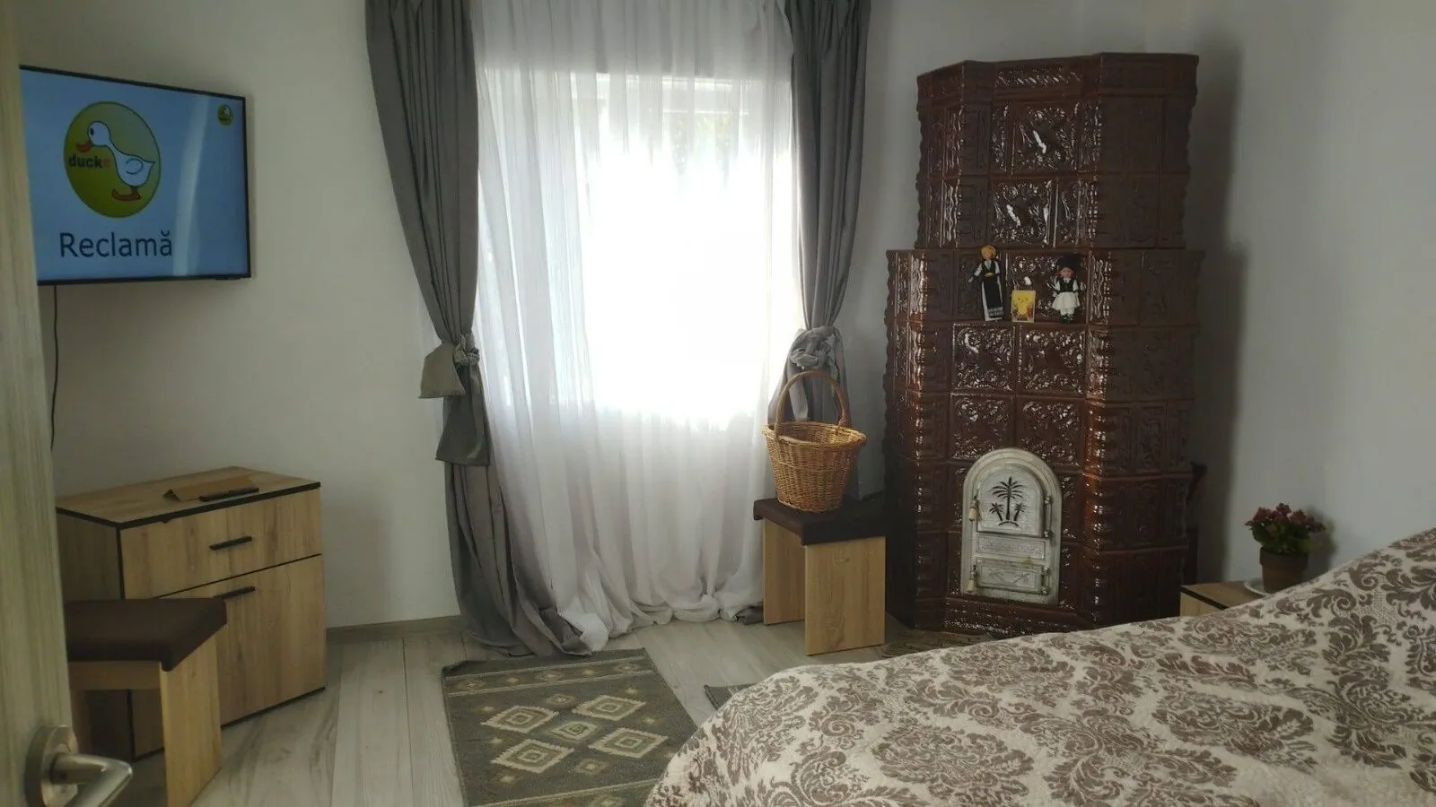 Casa Pridvor de Stoenești Bârlogu – Bârlogu, România