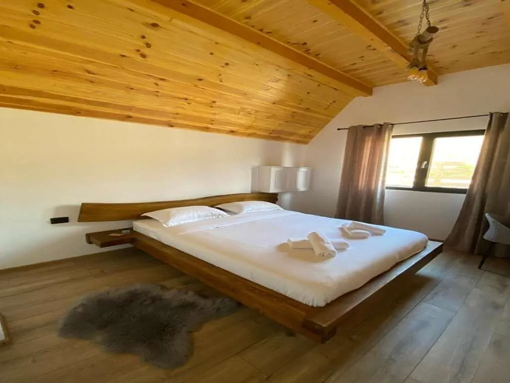Casa A-Frame Belvedere Colibita – Colibița, România