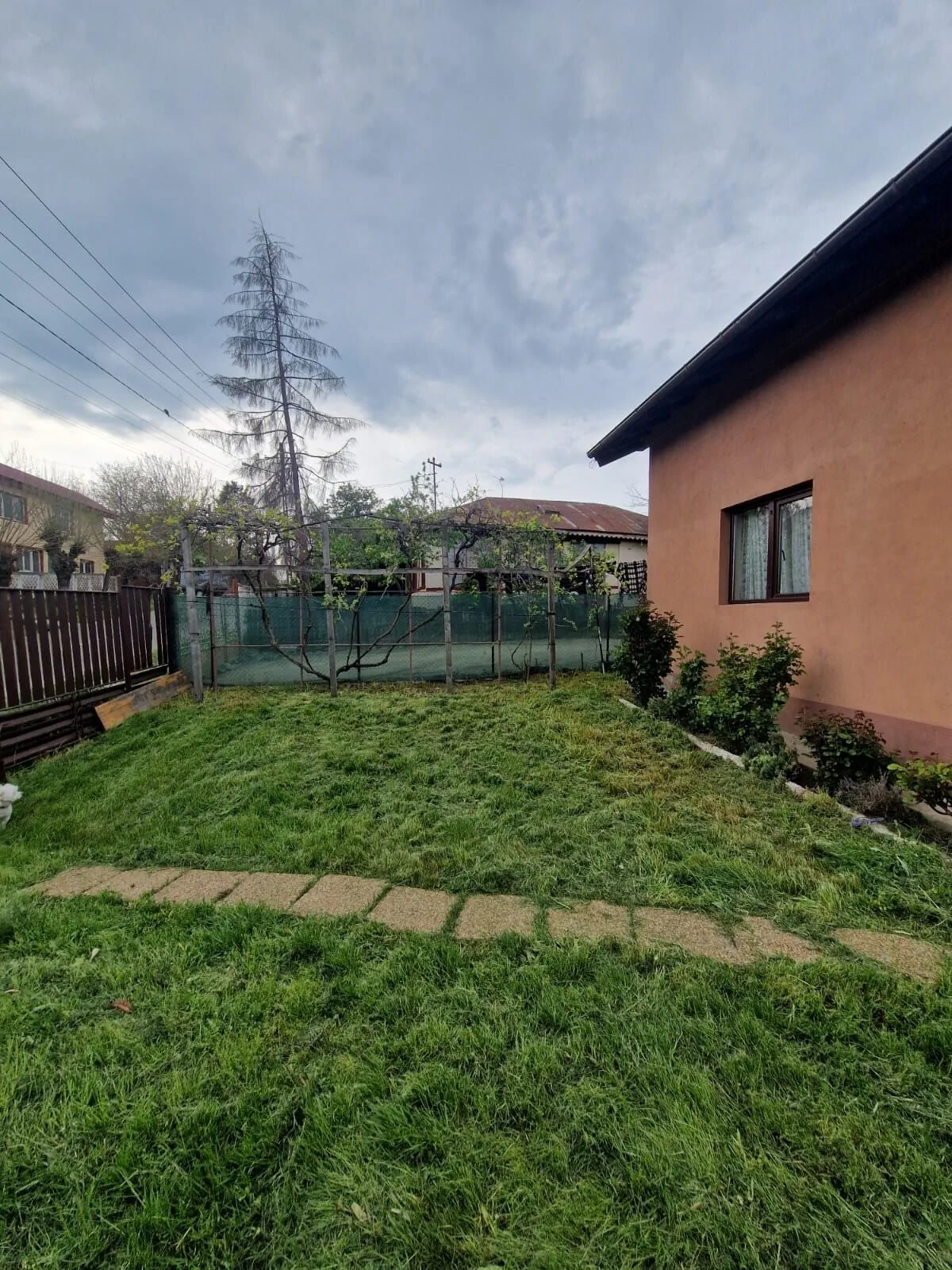 Family's UpHouse Iepureşti – Iepureşti, România