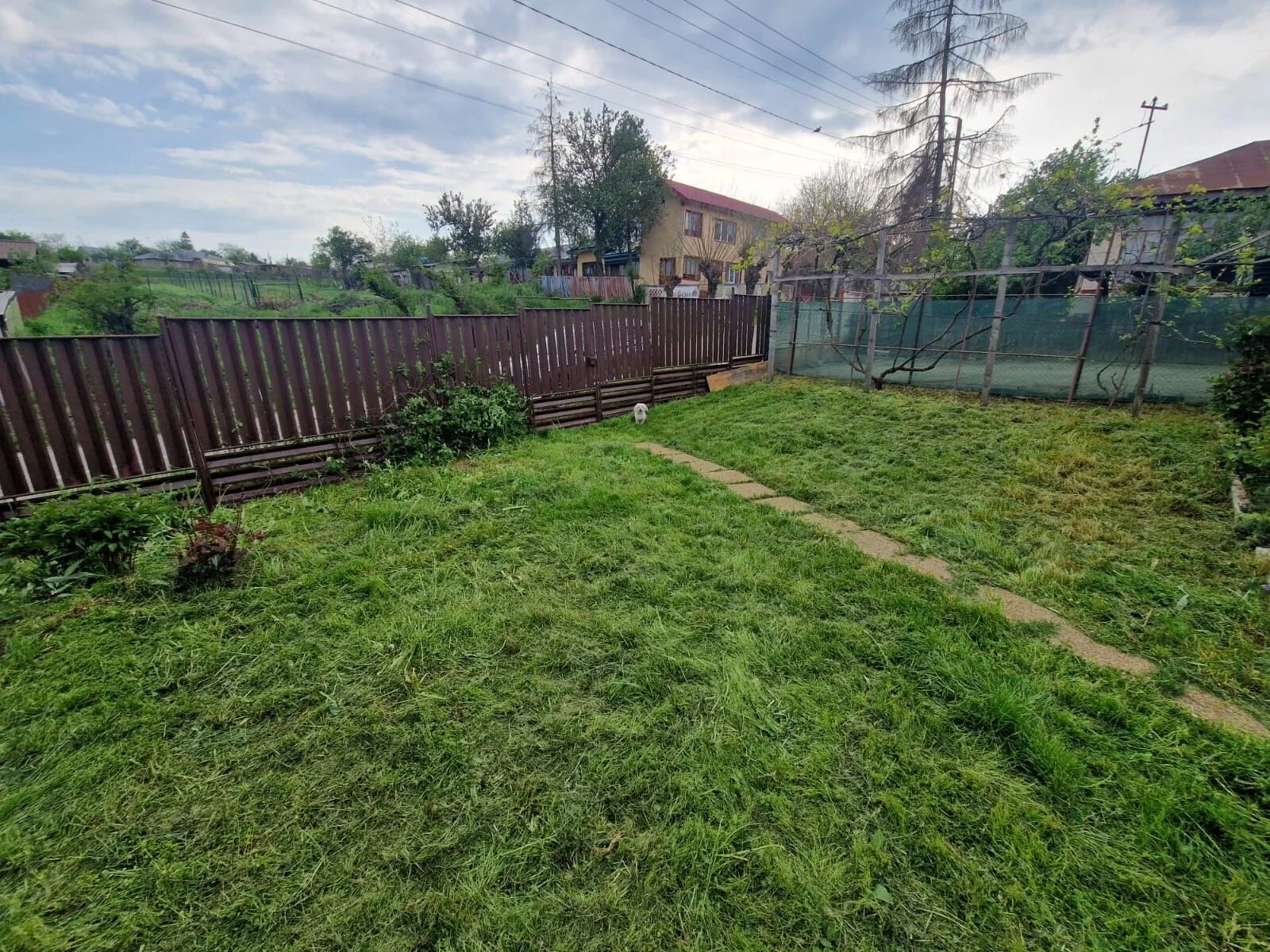 Family's UpHouse Iepureşti – Iepureşti, România