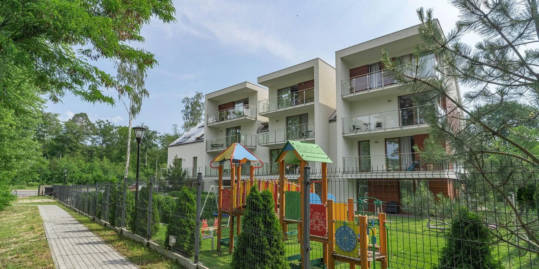 Stegna Forest-Apartament z wnęką sypialnianą i klimatyzacją M29 – Stegna, Polsko