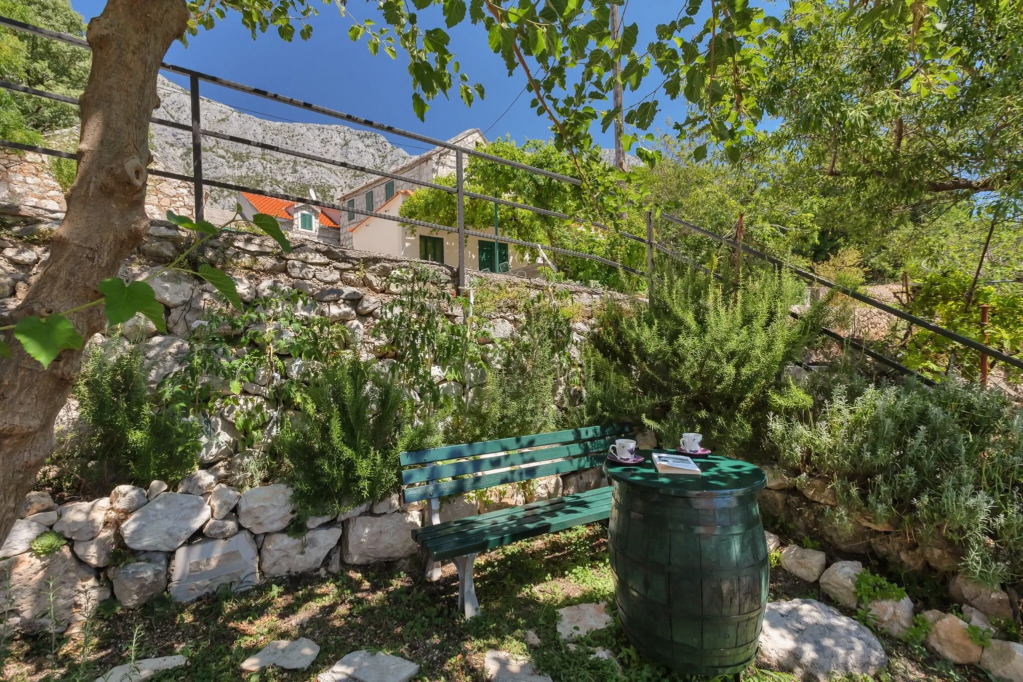Holiday House Nede Tučepi – Tučepi, Croația