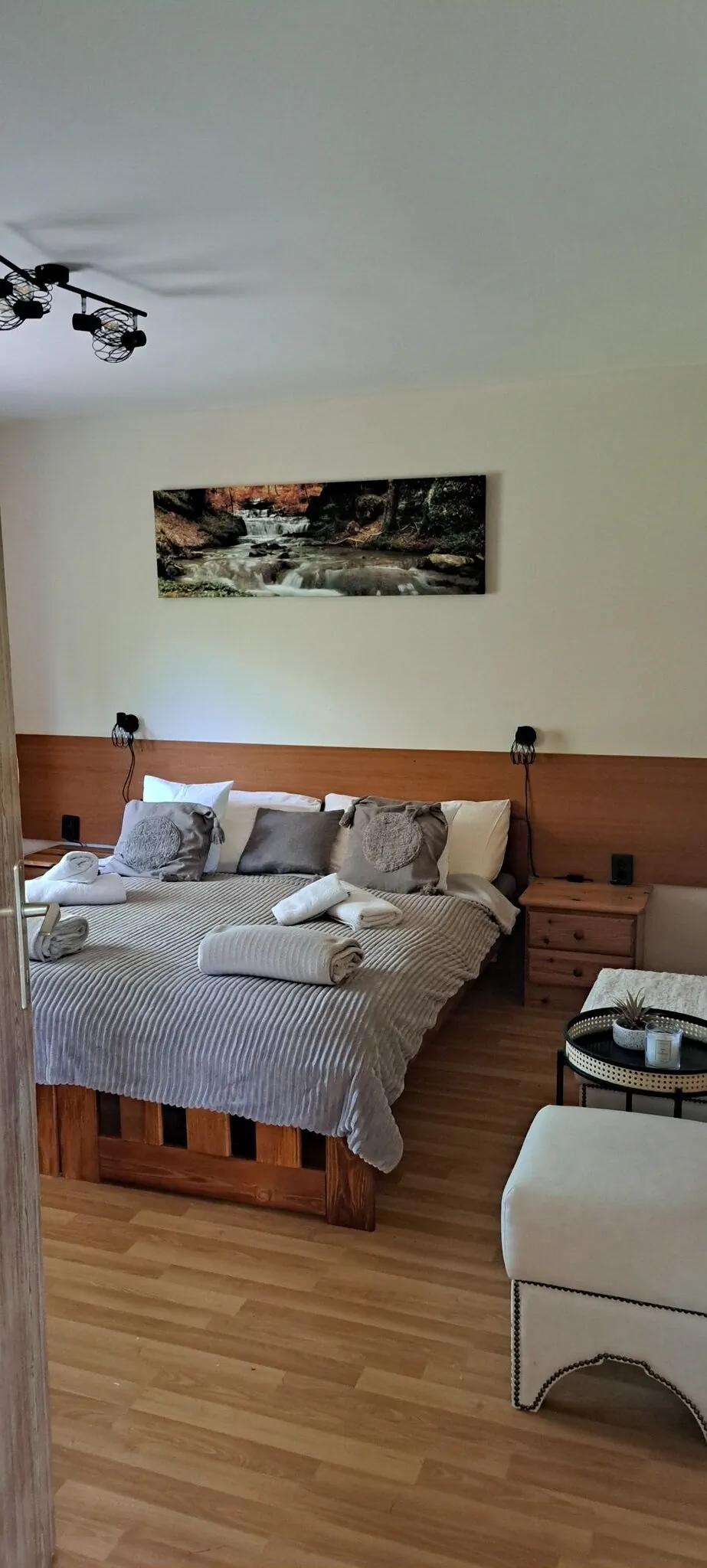 Zazen Apartman Bélapátfalva – Bélapátfalva, Ungaria