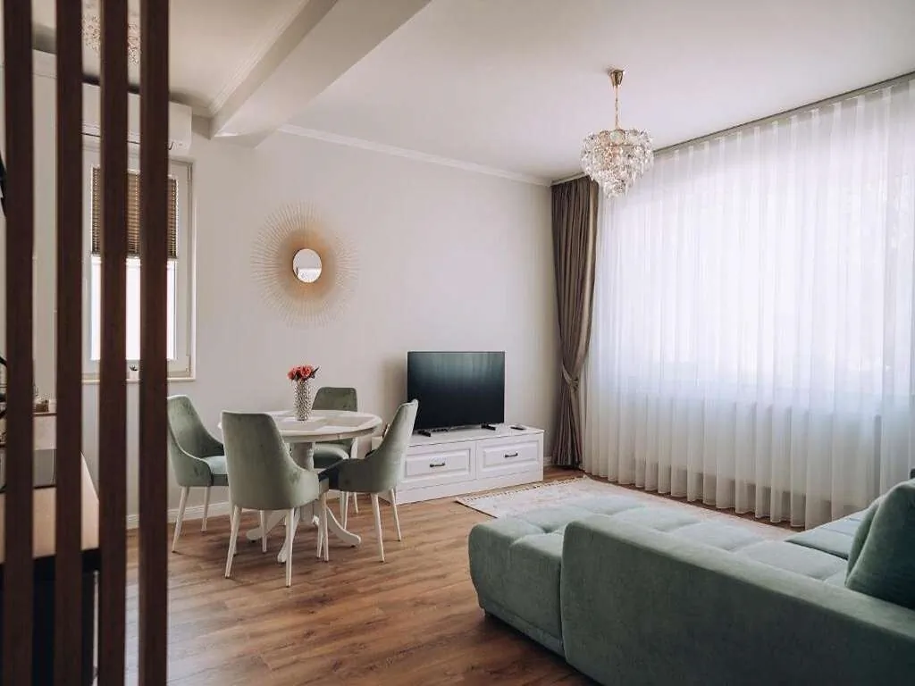Apartament Gold Suites Oradea  – Oradea, România