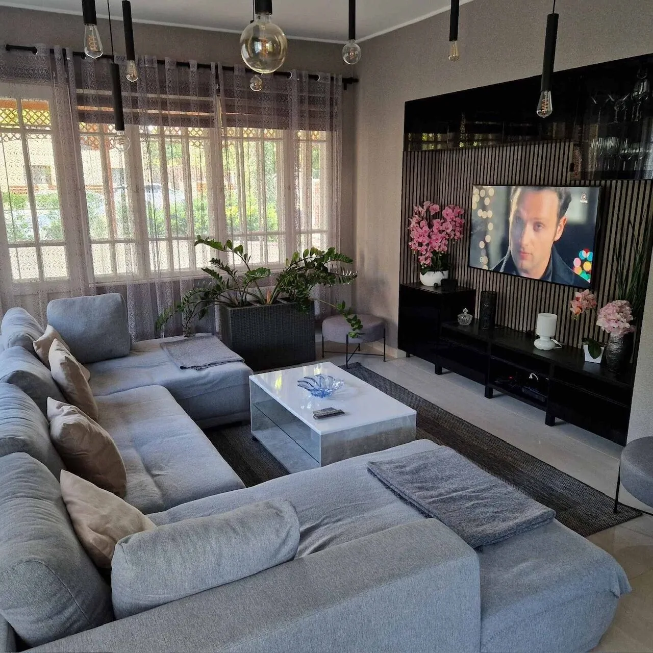 Bellano Villa Balatonkenese – Balatonkenese, Ungaria