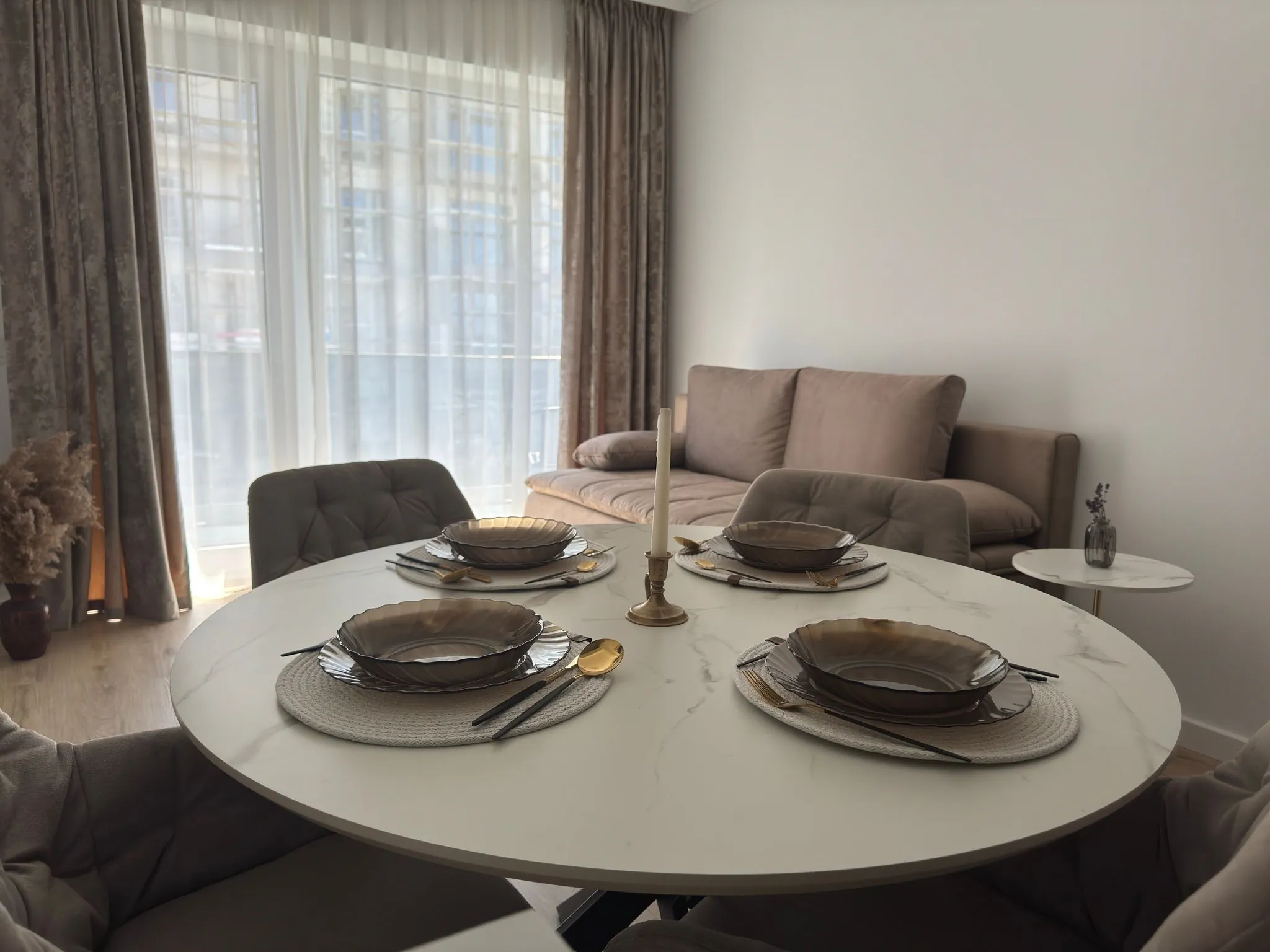 MG Arena Apartment Oradea – Oradea, România