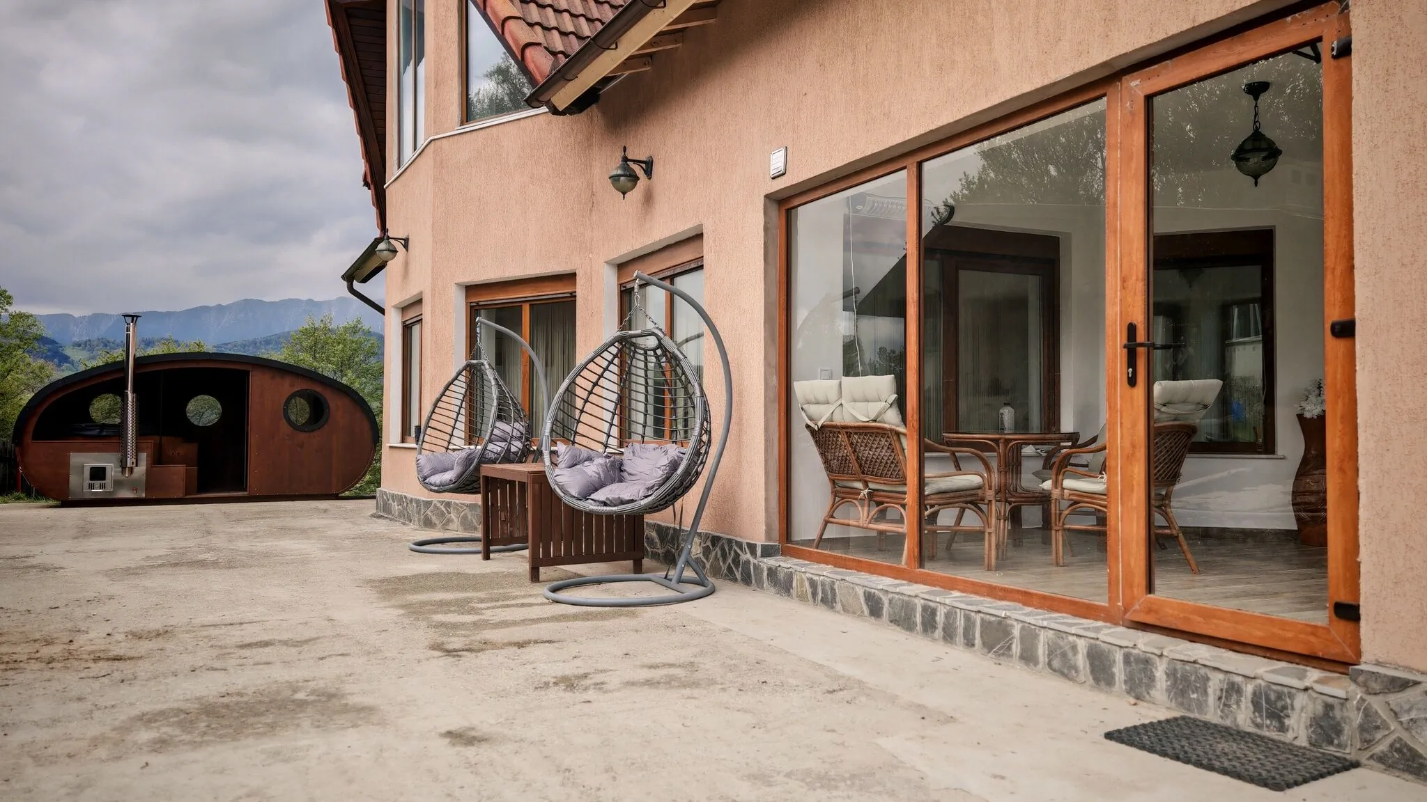 Select Villa Moieciu  – Moieciu de Jos, România