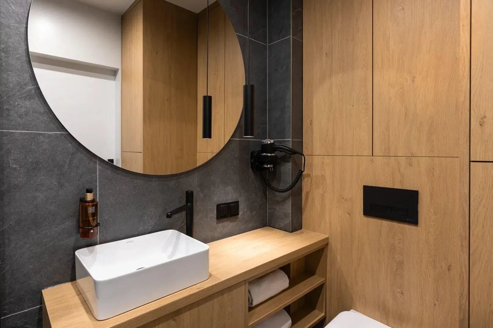 Cyrhla Apartament A3 z balkonem i 1 sypialnią Zakopane - foto 3