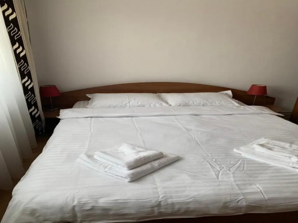 Apartament Modern Mediaș – Mediaș, România