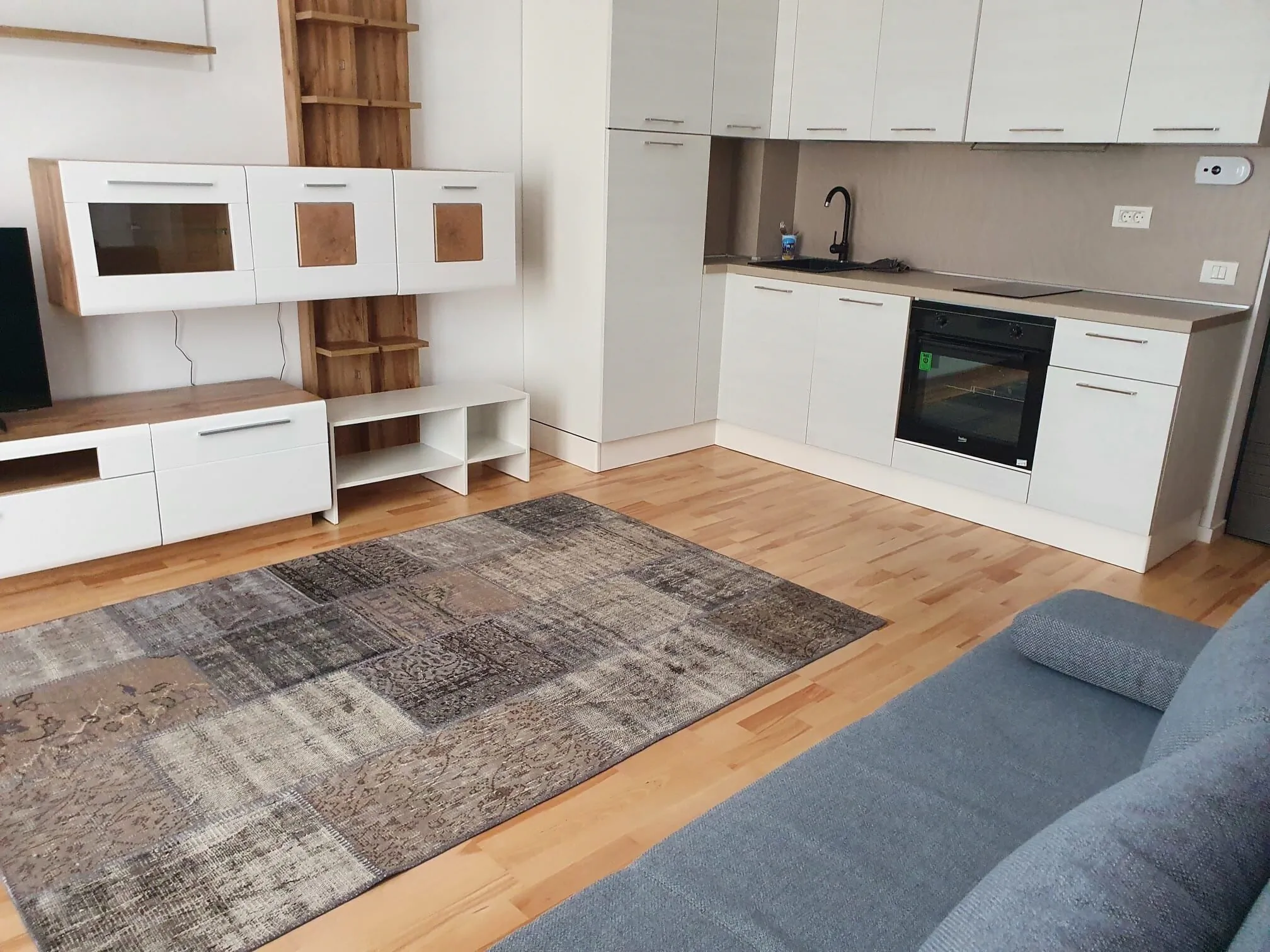 Black Sea Booking - Studios Navodari – Năvodari, România