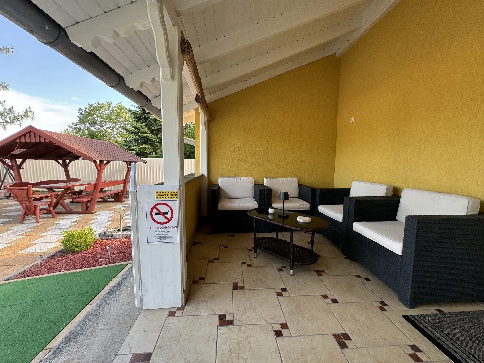 Flamingó Apartman Kiskunmajsa – Kiskunmajsa, Ungaria