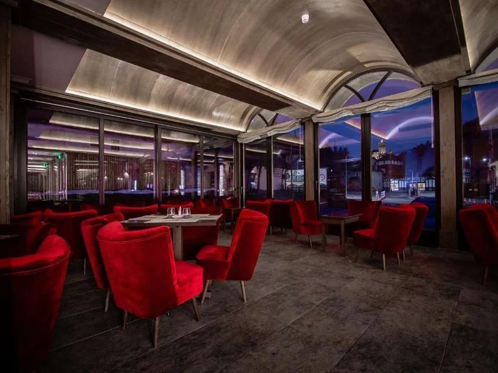 Hotel Hanul Bran – Bran, România