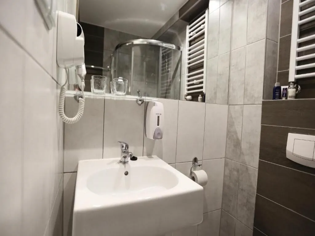 Hotel Porto Radomsko - foto 4