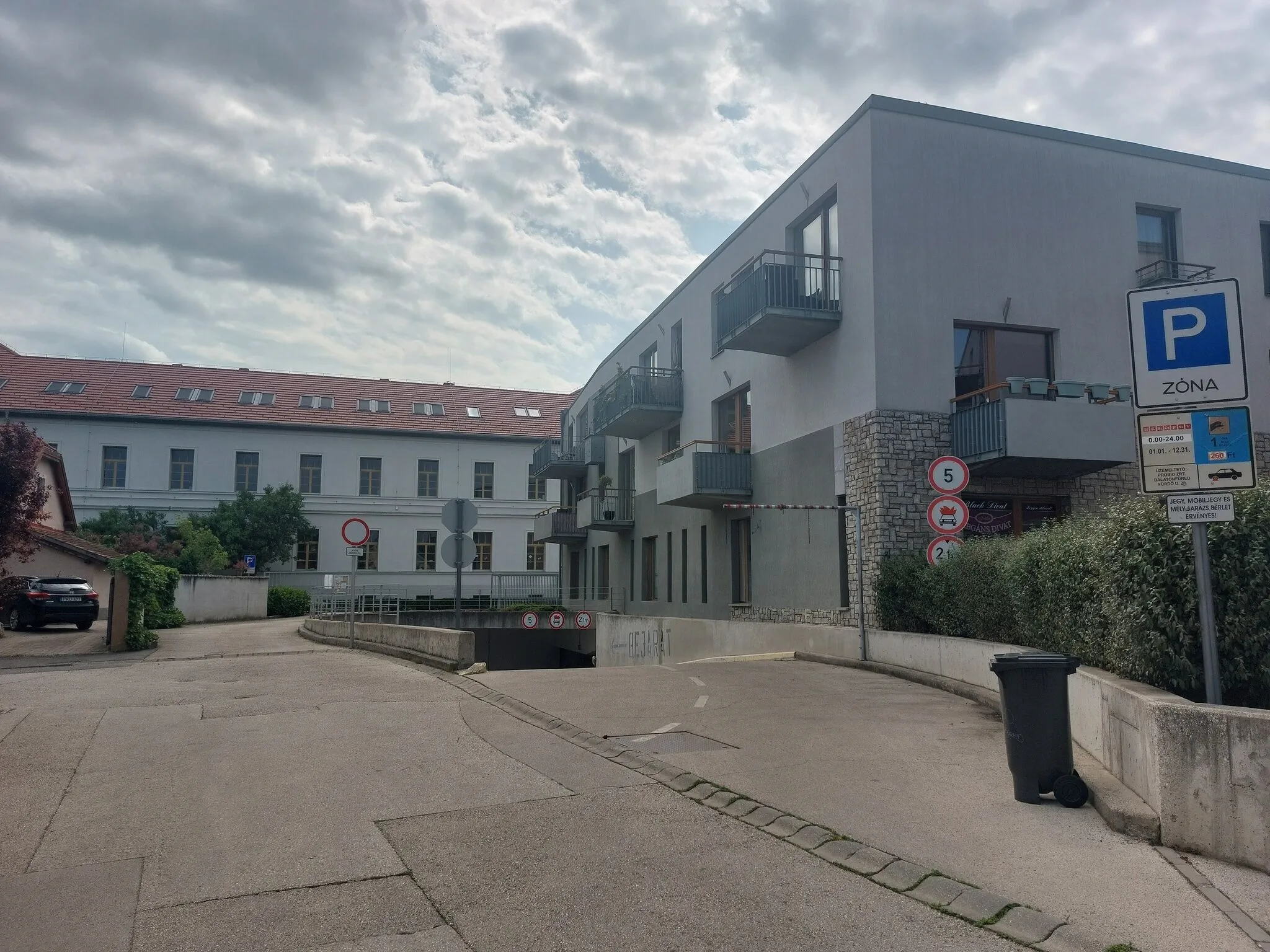 City 5 Apartman Balatonfüred – Balatonfüred, Węgry