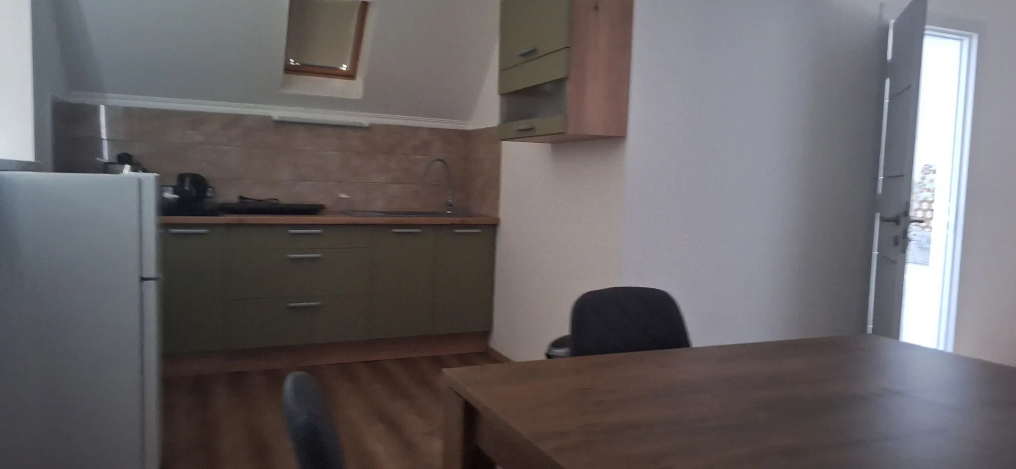 ALRO Stúdió Apartmanház Balatonszárszó – Balatonszárszó, Ungaria