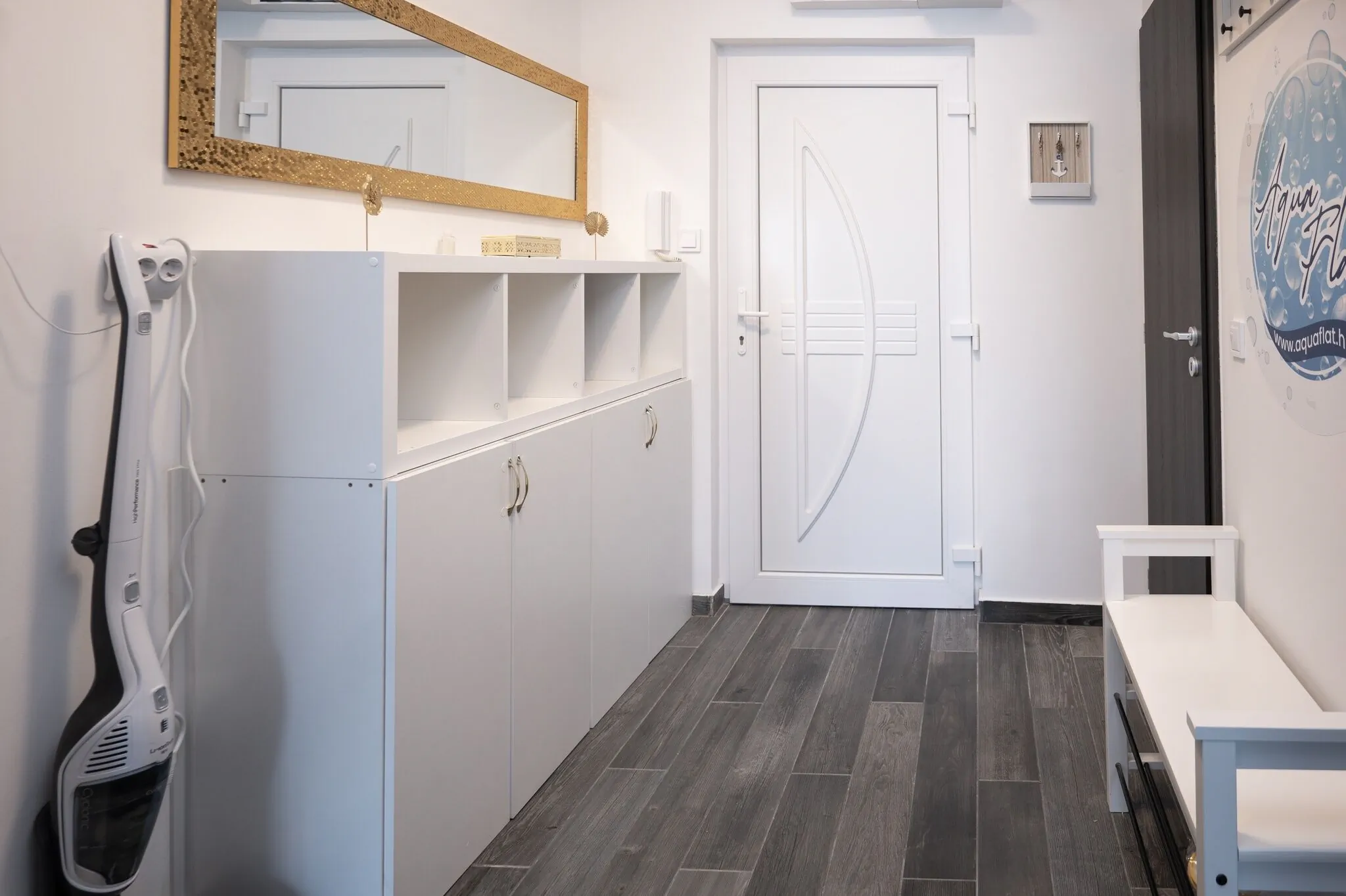 AquaFlat Balaton Apartman Balatonlelle – Balatonlelle, Ungaria
